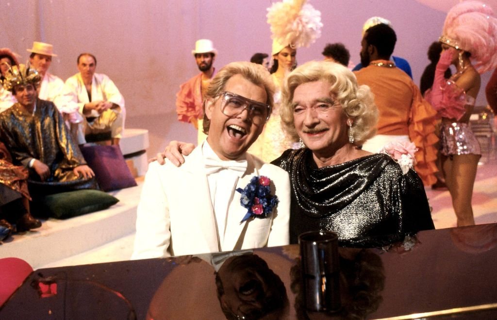 Michou et Eddie Barclay en 1985. l Source : Getty Images
