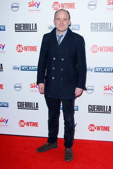 Rory Kinnear assiste à la première britannique de "Guerrilla". | Photo : Getty Images