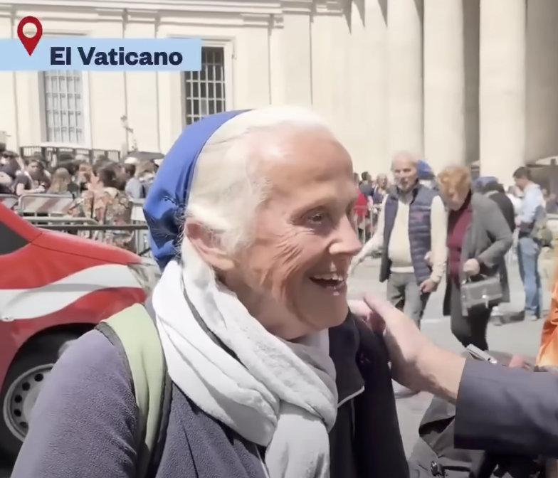 Sister Genevieve pictured smiling. | Source: YouTube/Telemundo News