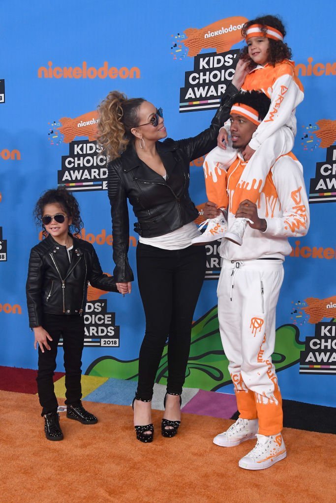 Monroe Cannon, Mariah Carey, Nick Cannon, and Moroccan Scott Cannon attend Nickelodeon's 2018 Kids' Choice Awards at The Forum | Photo: Getty Images