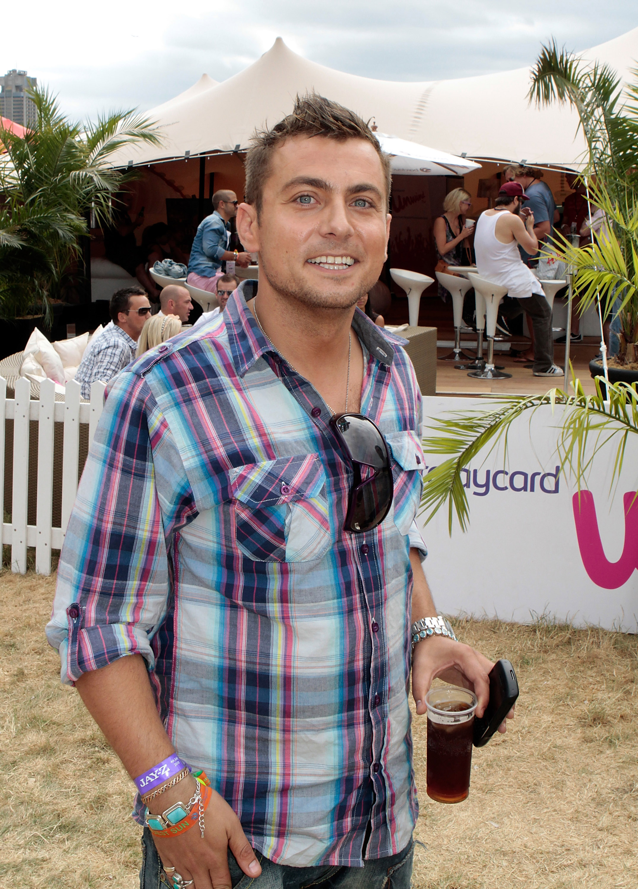 Paul Danan attends the Barclaycard Wireless Festival at Hyde Park in London on July 4, 2010 | Source: Getty Images
