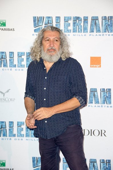 Alain Chabat assiste à la première de "Valerian et la Cité des Mille Planètes" à Paris à La Cite Du Cinema le 25 juillet 2017 à Saint-Denis, France. | Photo : GettyImage