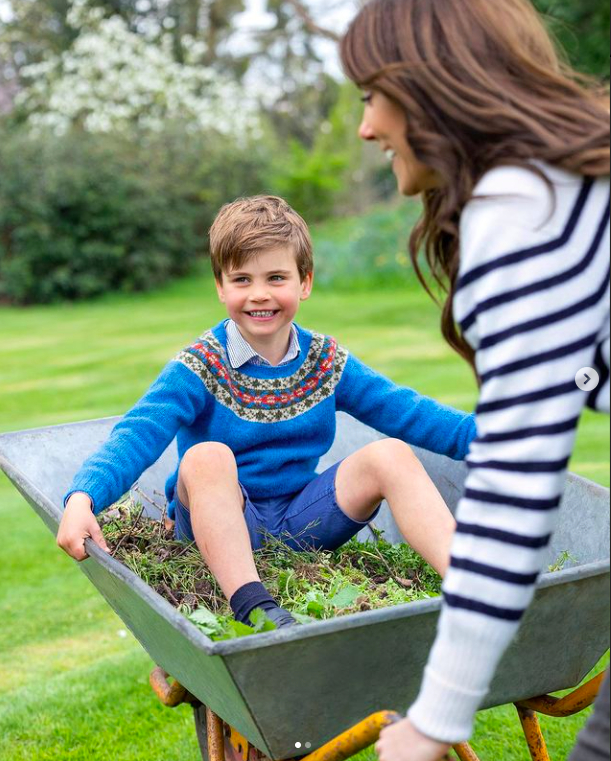 Prince Louis and Princess Catherine playing outside posted on April 22, 2023 | Source: Instagram/princeandprincessofwales