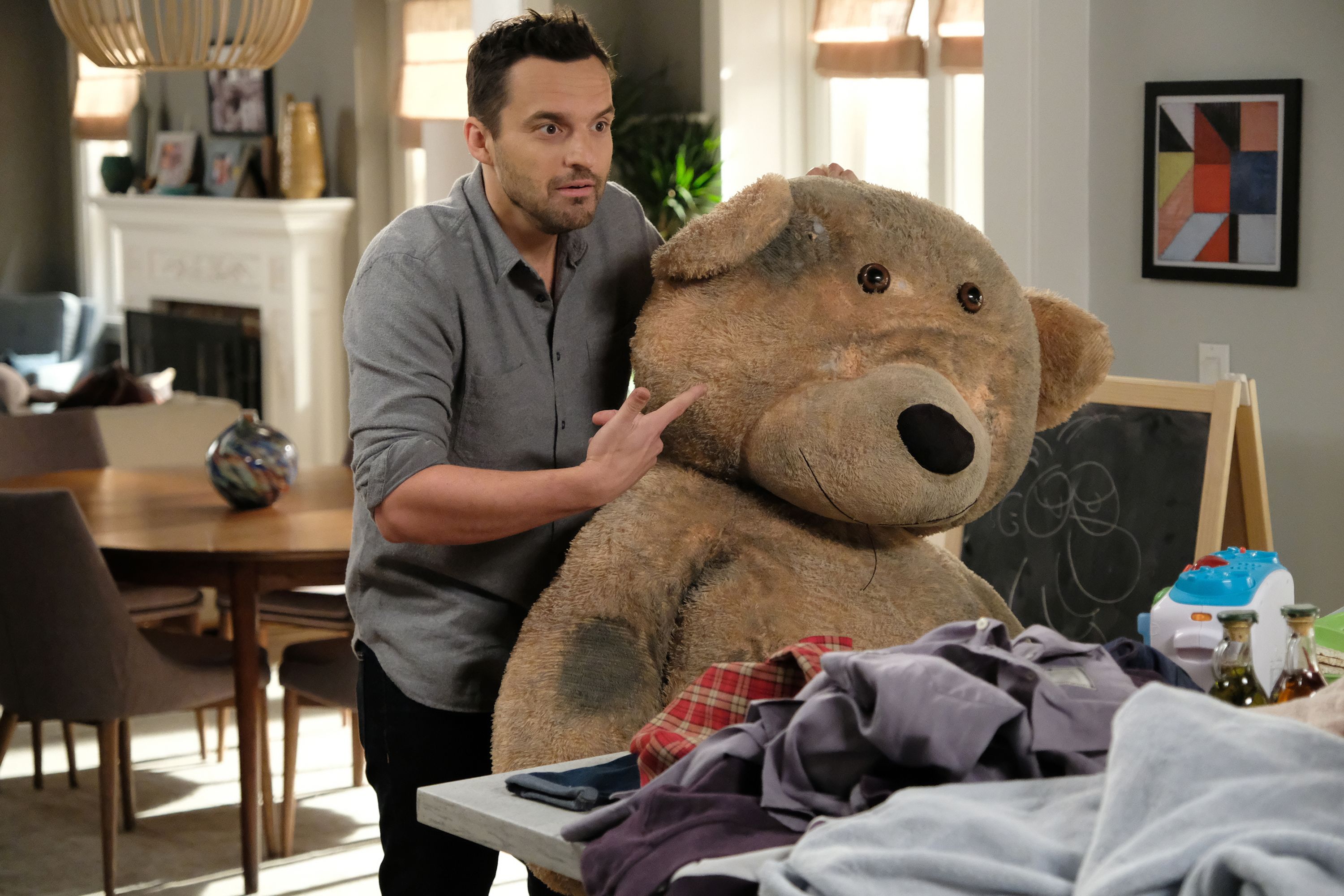 Jake Johnson in "Godparents," the first part of the special "New Girl" Season 7 episode. | Source: Getty Images