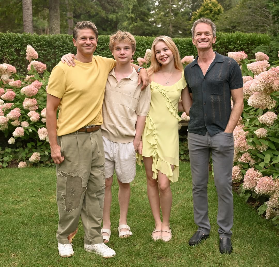 David Burtka and Neil Patrick Harris with their twins from a post dated August 25, 2025. | Source: Instagram/nph