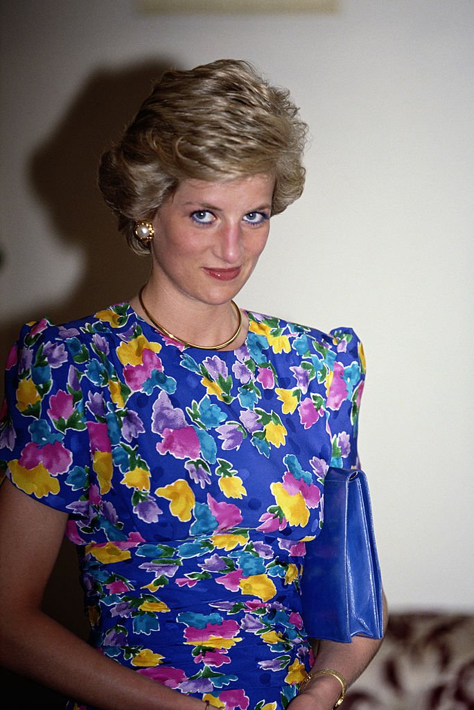 Princess Diana poses at the State House in Lagos, Nigeria in March 1990 | Photo: Getty Images