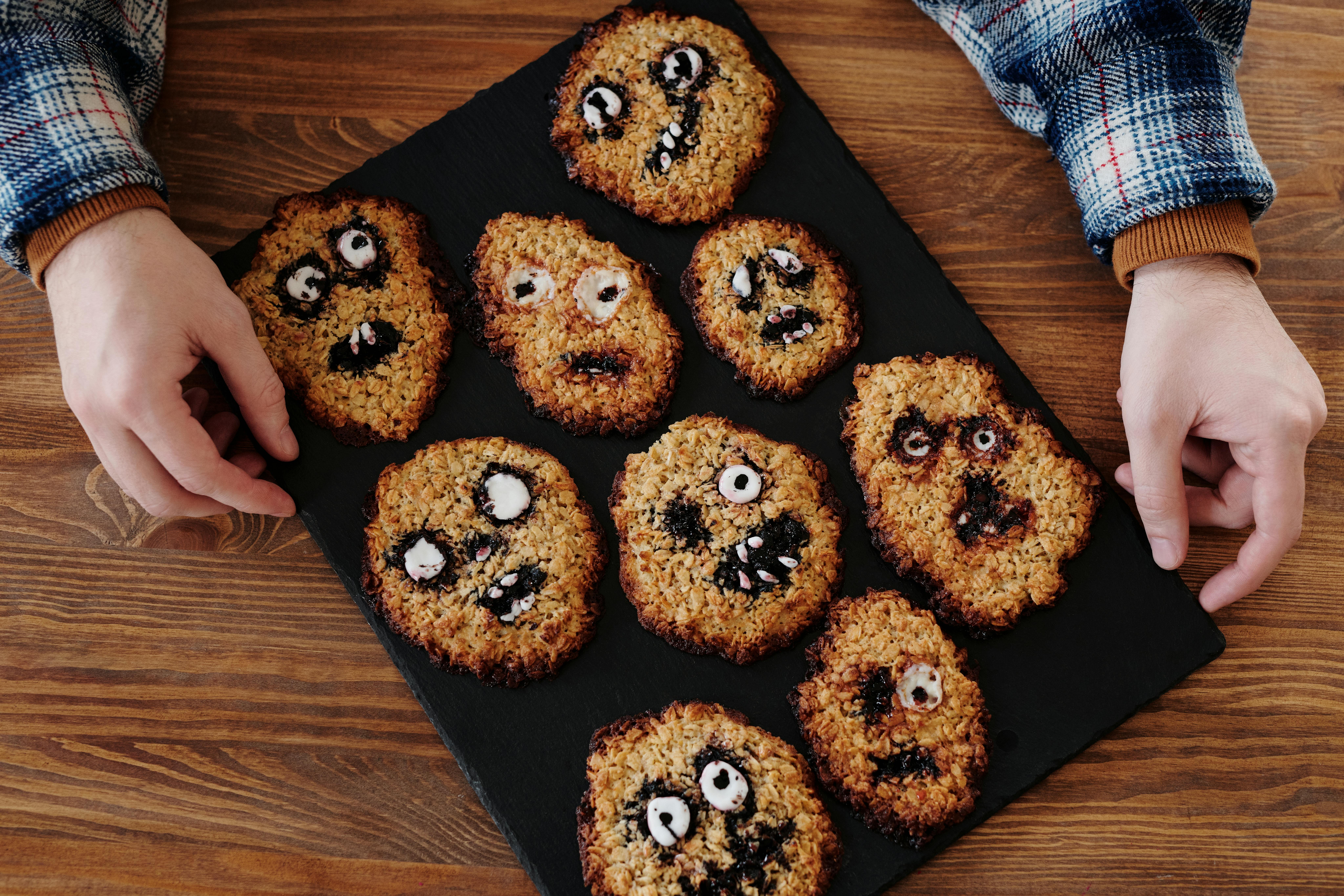 For illustration purposes only. A tray of homemade cookies | Source: Pexels