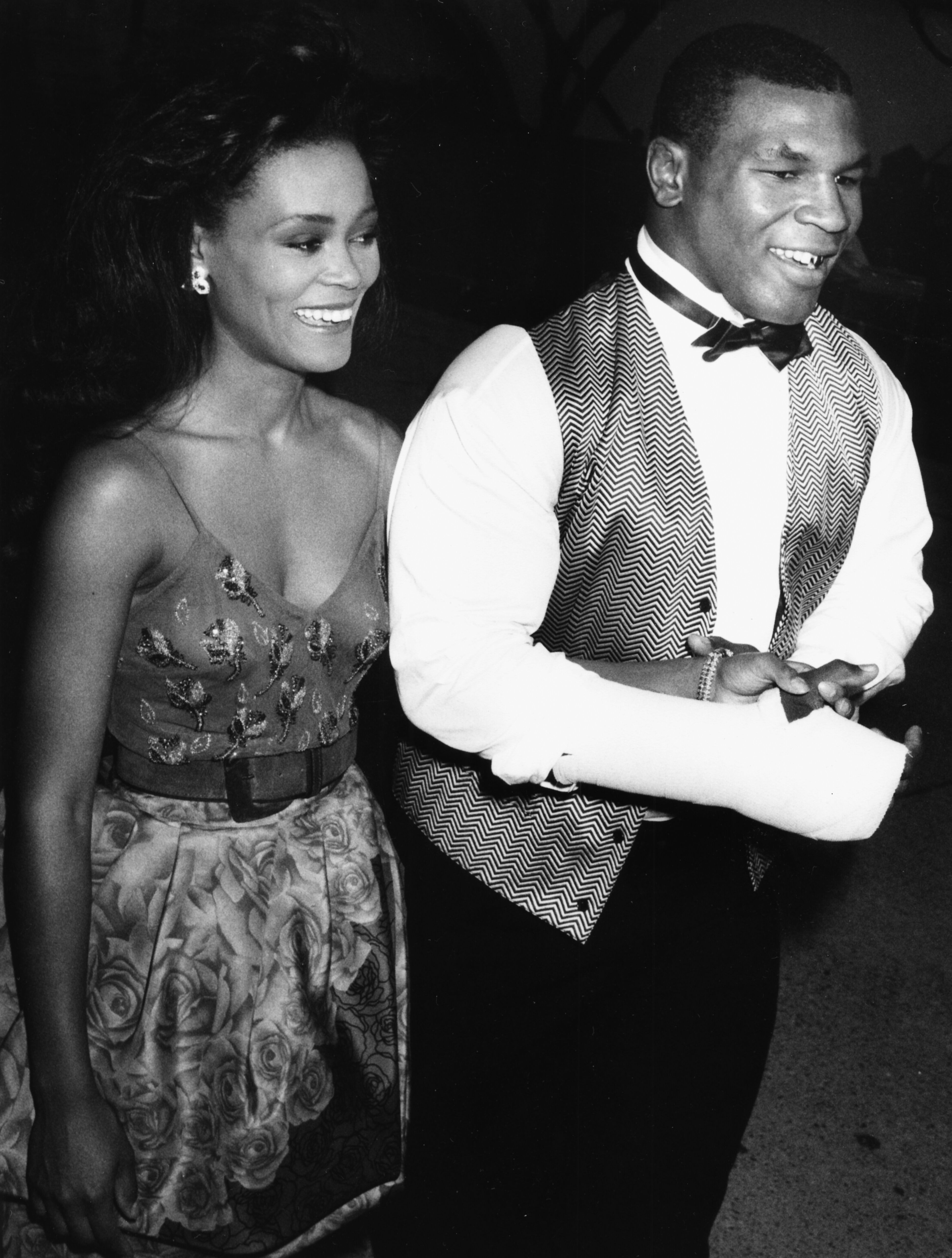 Mike Tyson and actress Robin Givens, at the Emmy Awards in 1988 | Source: Getty Images