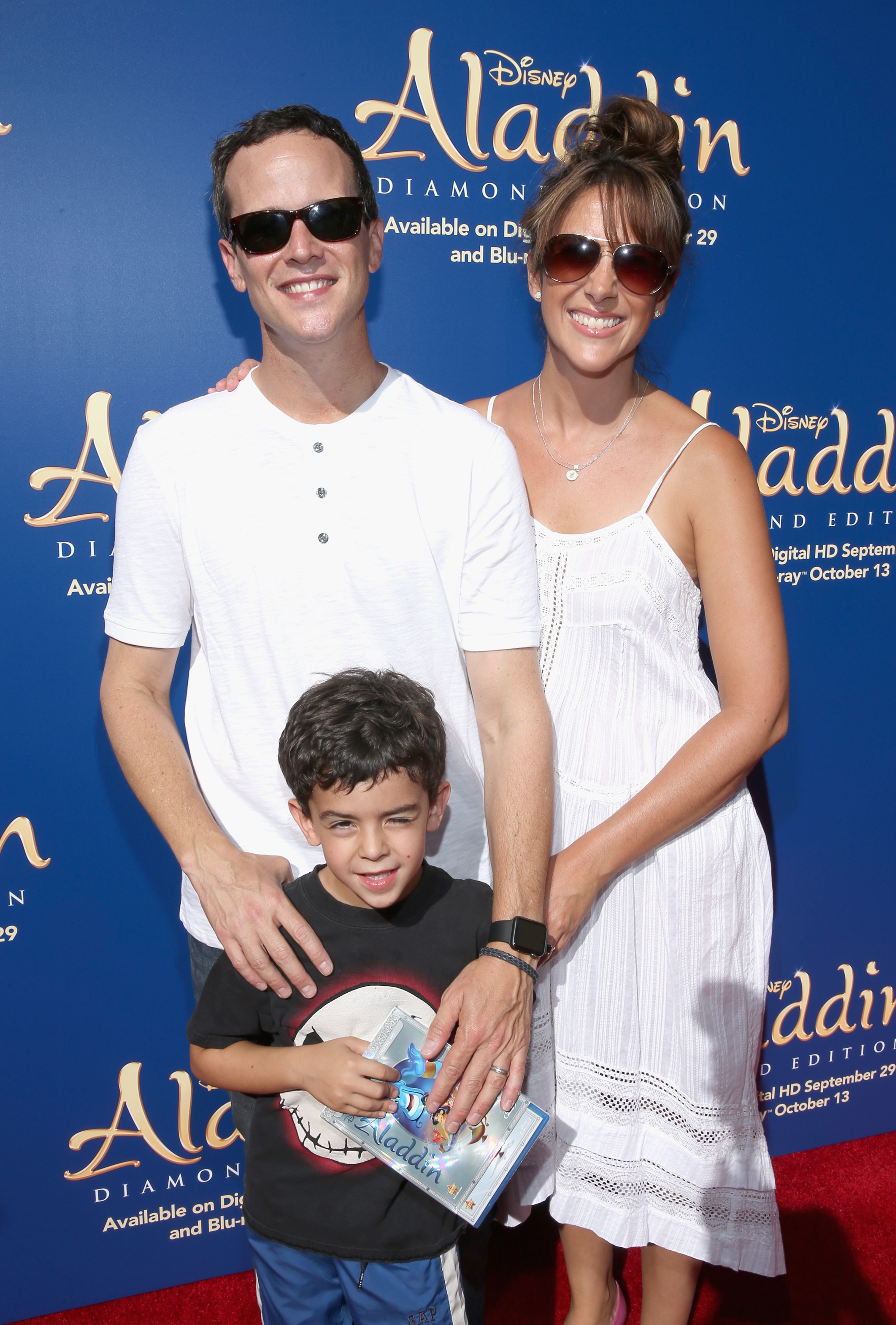 Scott Weinger, Mischa Weinger and Rina Mimoun at a special LA screening of "Aladdin" at The Walt Disney Studios on September 27, 2015 in Burbank, California. | Source: Getty Images