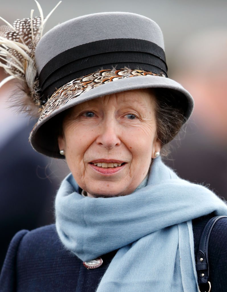 Princess Anne attends the Cheltenham Festival at Cheltenham Racecourse on March 13, 2018. | Photo: Getty Images.