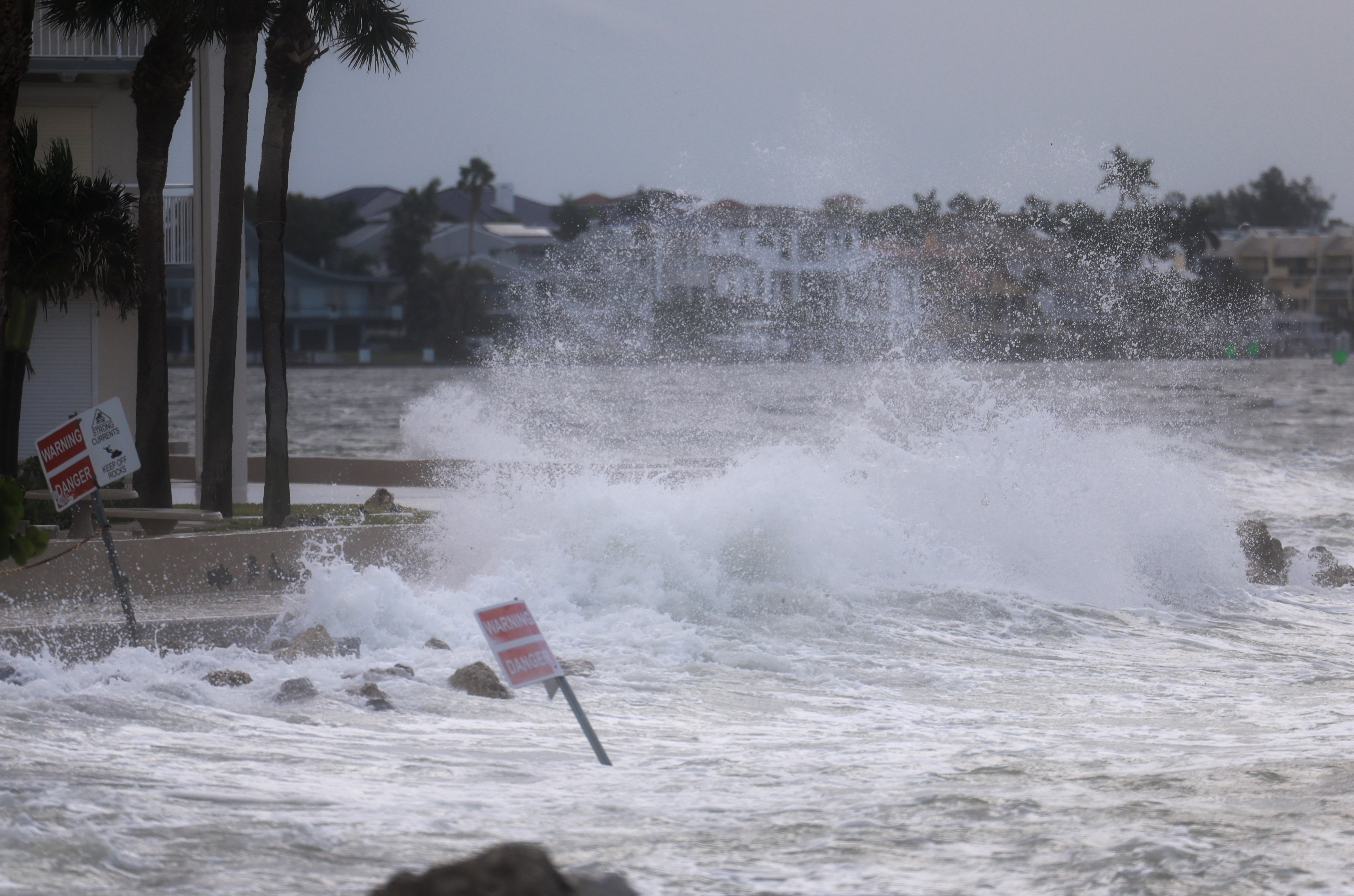 Waves from Hurricane Helene churning offshore in St. Pete Beach, Florida on September 26, 2024 | Source: Getty Images