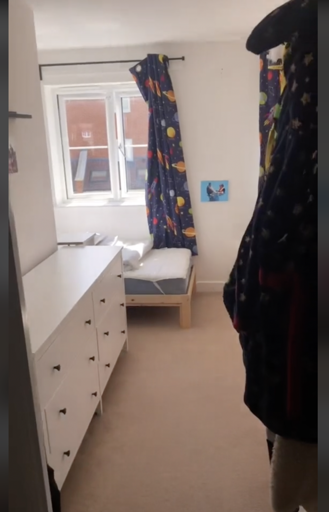 Katie Johnson shows her sons' room after clearing everything up in a viral video | Source: TikTok/katiejohnston07