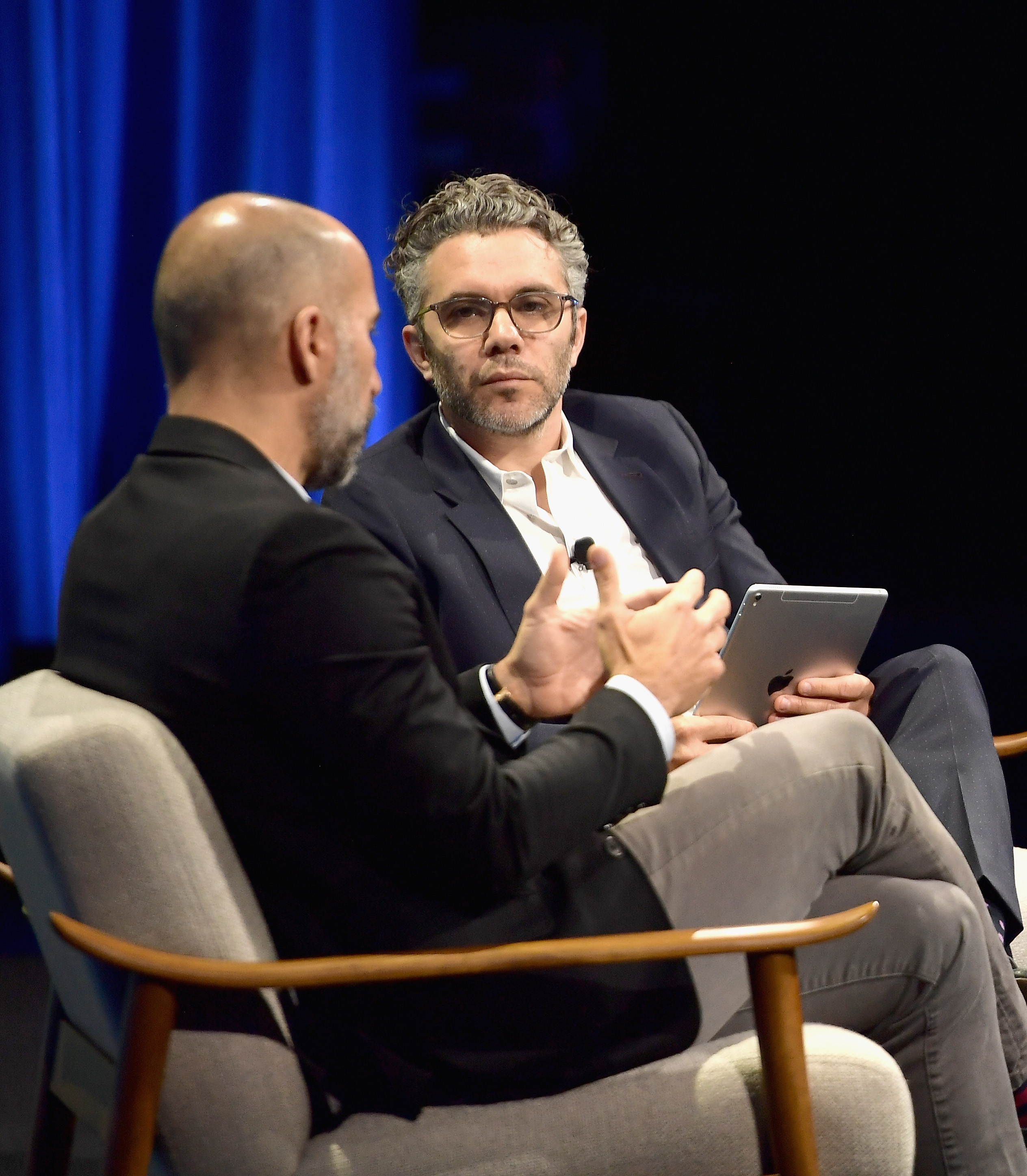 Nick Bilton speaks at the Vanity Fair New Establishment Summit in Beverly Hills, California, on October 9, 2018. | Source: Getty Images