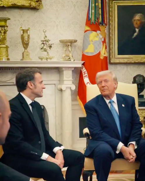 Emmanuel Macron and Donald Trump during their discussion. | Source: X/@POTUS