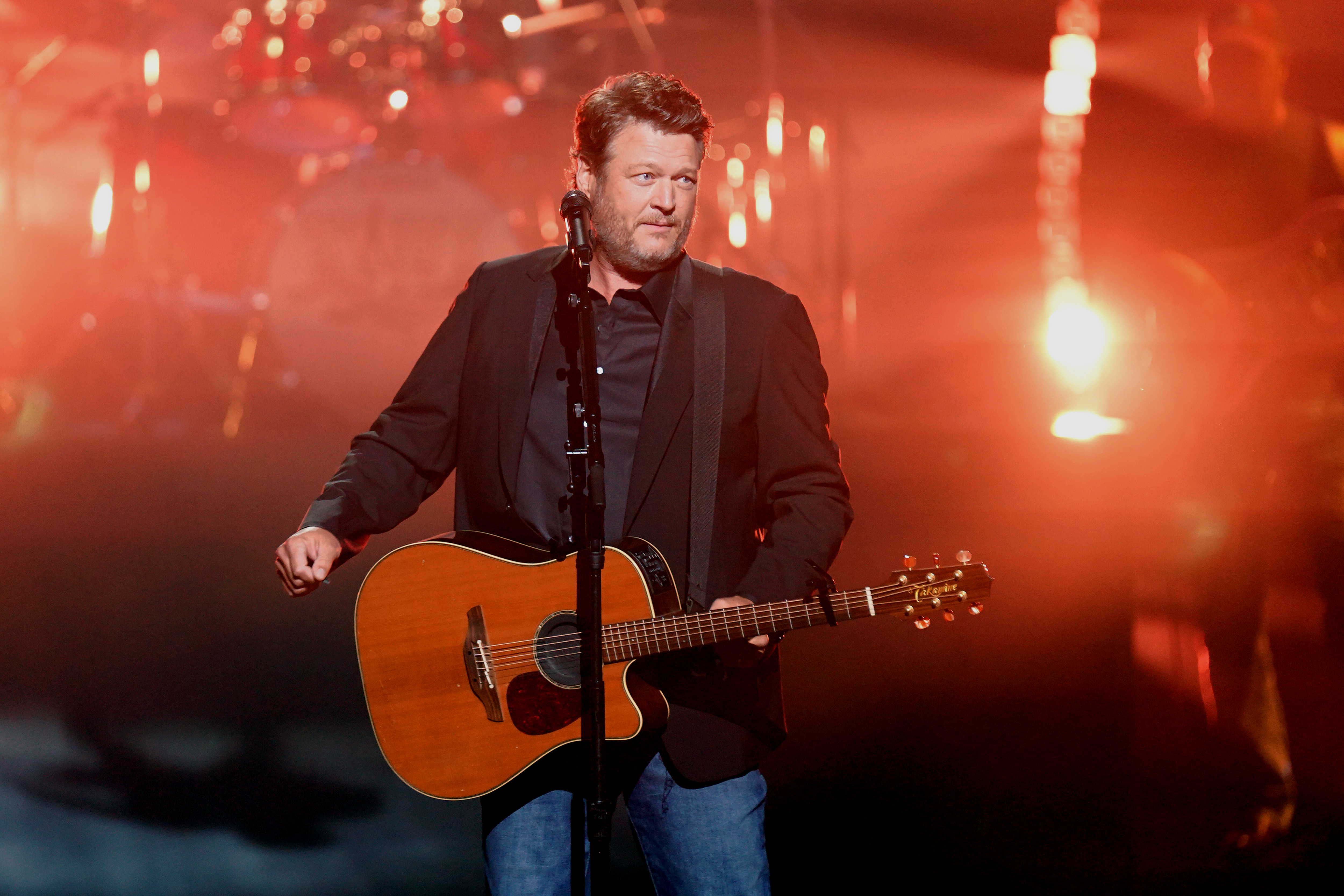Blake Shelton performing at the 2023 People's Choice Country Awards on September 28, 2023, in Nashville, Tennessee. | Source: Getty Images