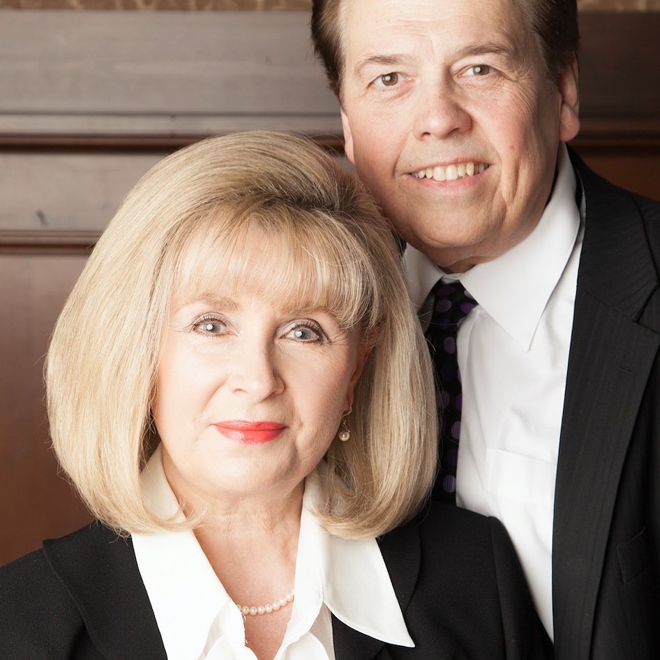 Suzanne and Alan Osmond seen in a post dated May 9, 2019 | Source: Instagram/alanosmond