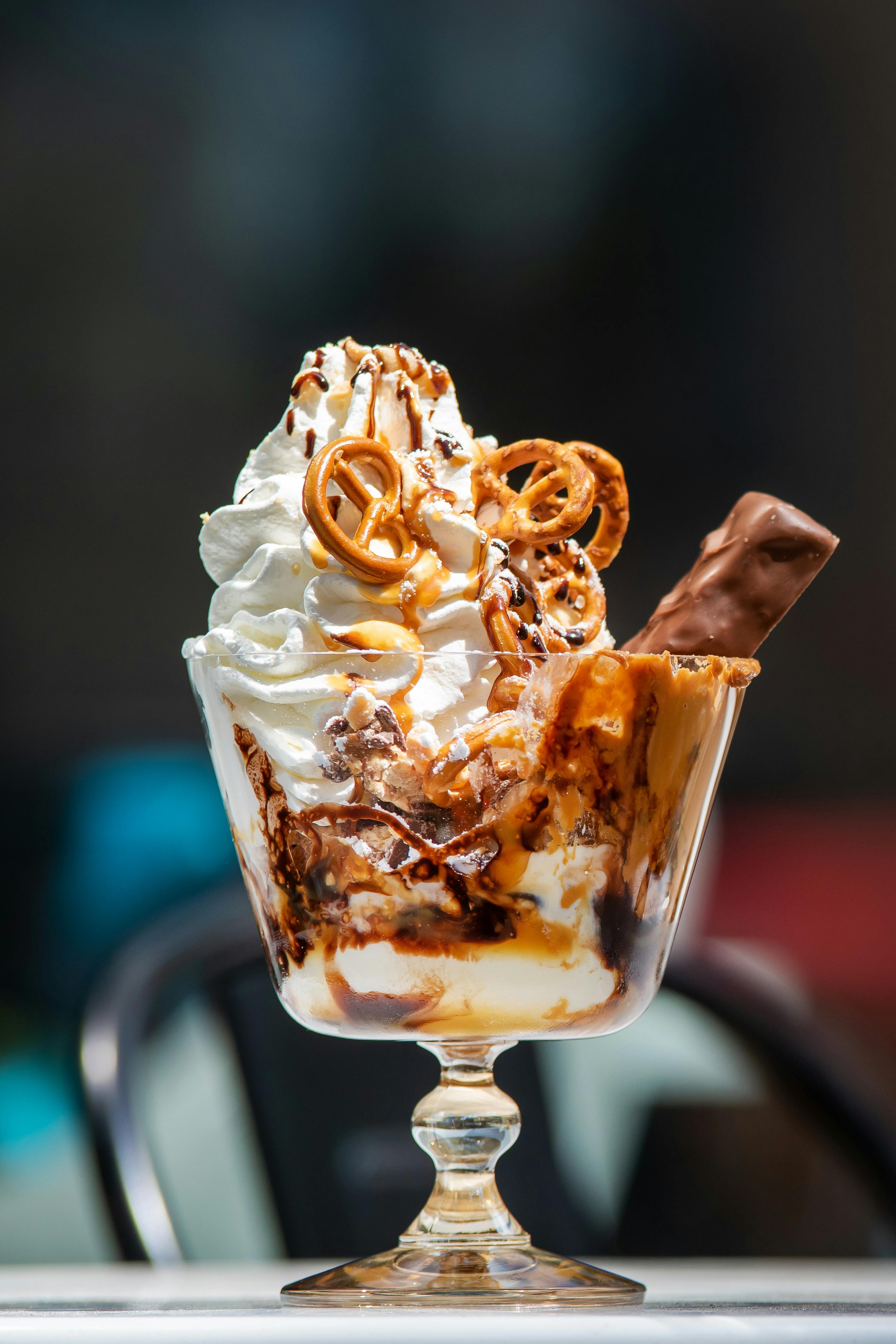 An ice cream sundae | Source: Pexels