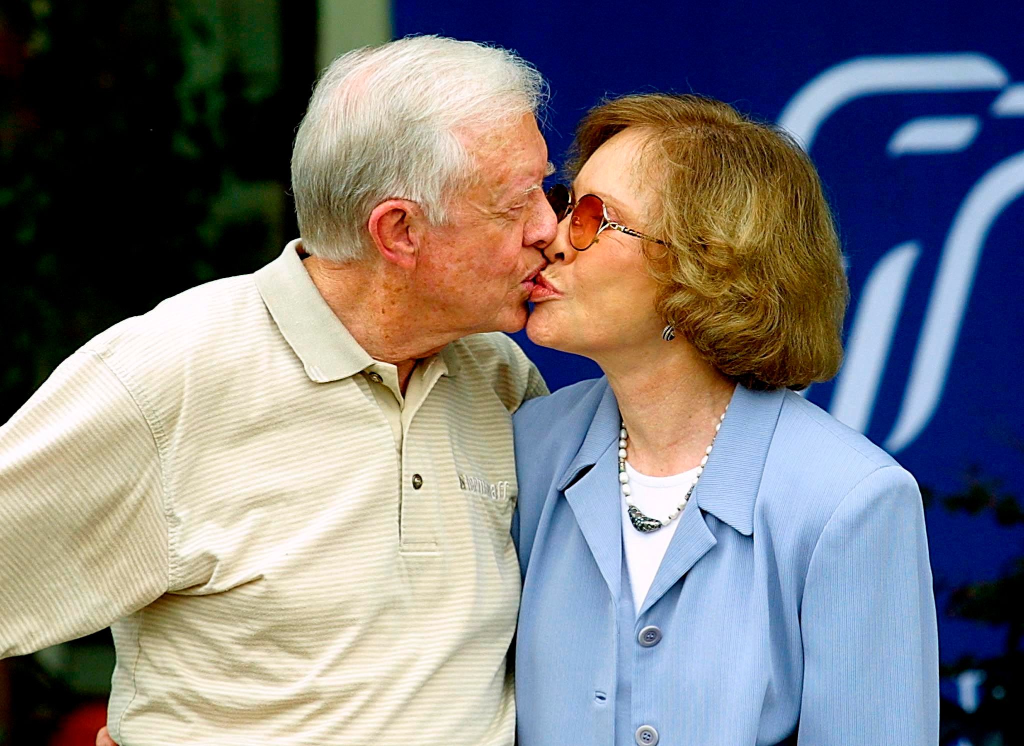 Jimmy Carter and Rosalynn Carter after a press conference in Plains, Georgia, on October 11, 2002 | Source: Getty Images