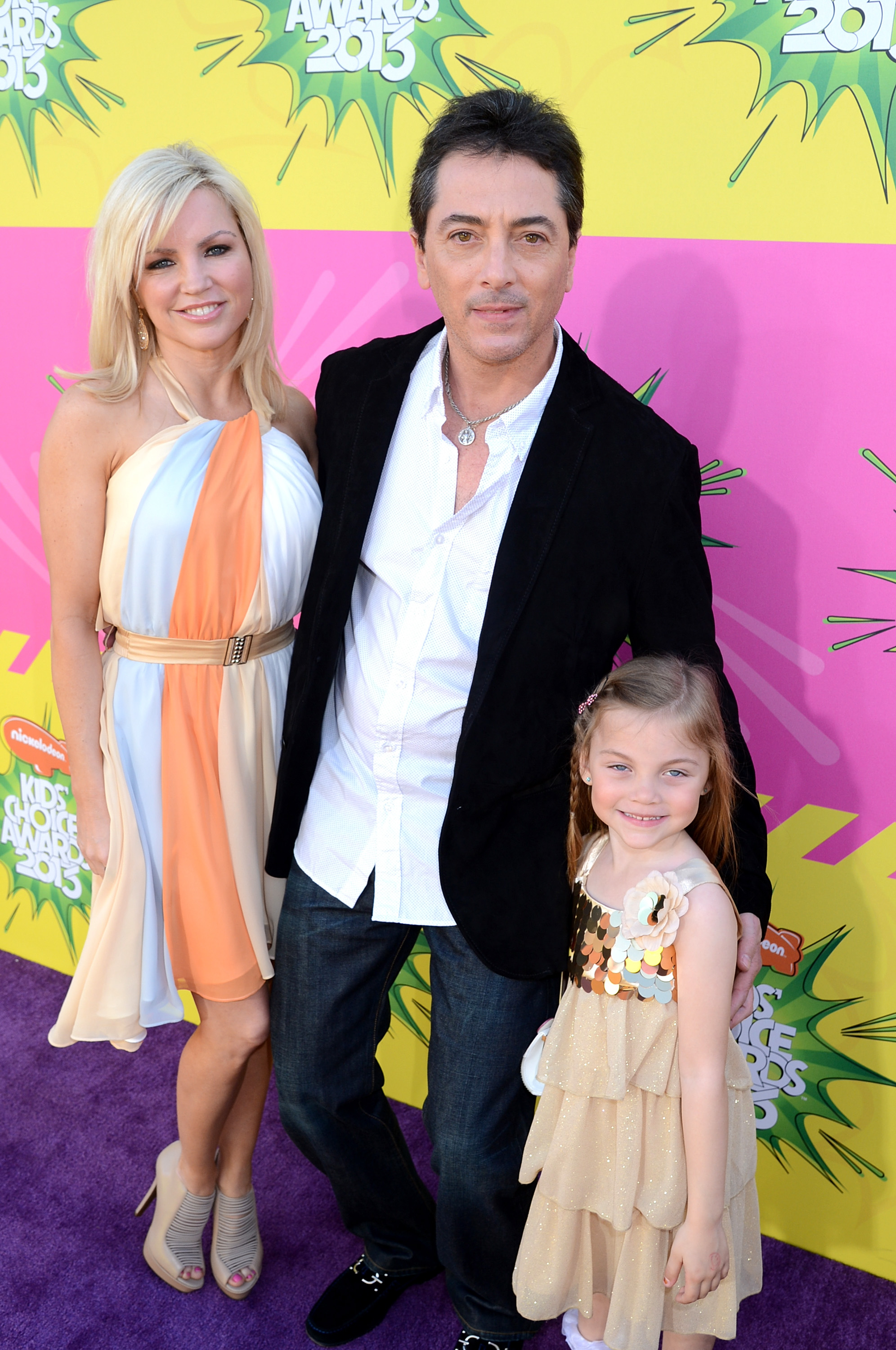 The '80s heartthrob, his wife and kid at Nickelodeon's 26th Annual Kids' Choice Awards in Los Angeles, California on March 23, 2013. | Source: Getty Images