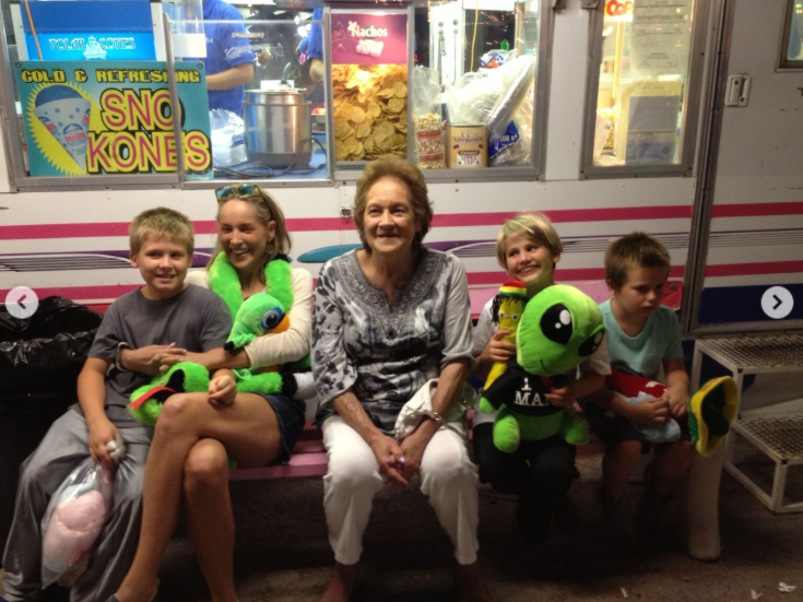 Sharon Stone's mother poses with family members during a casual outing | Source: Instagram/sharonstone