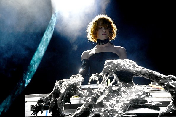 Le musicien SOPHIE , le 12 avril 2019 à Indio, en Californie. | Photo : Getty Images