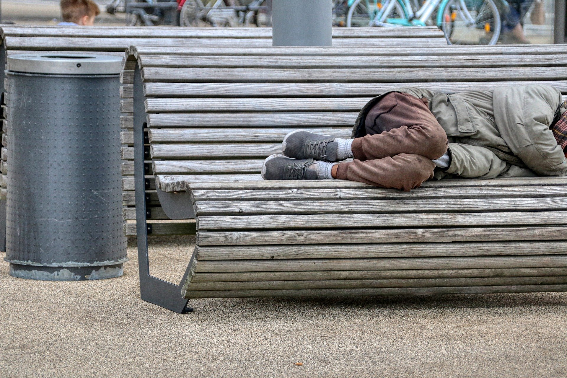 Un homme sans domicile fixe. | Photo : Pixbay