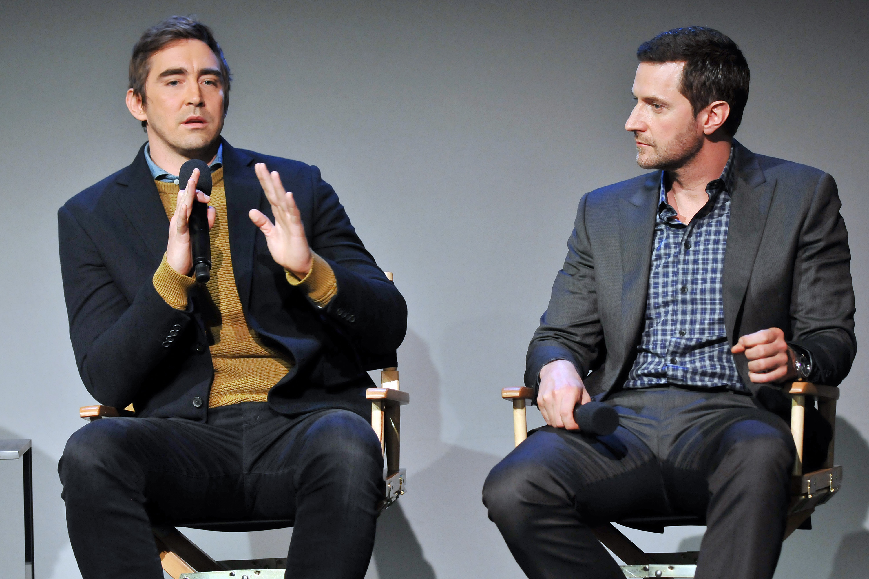  Lee Pace and Richard Armitage on December 11, 2014 in New York City | Source: Getty Images