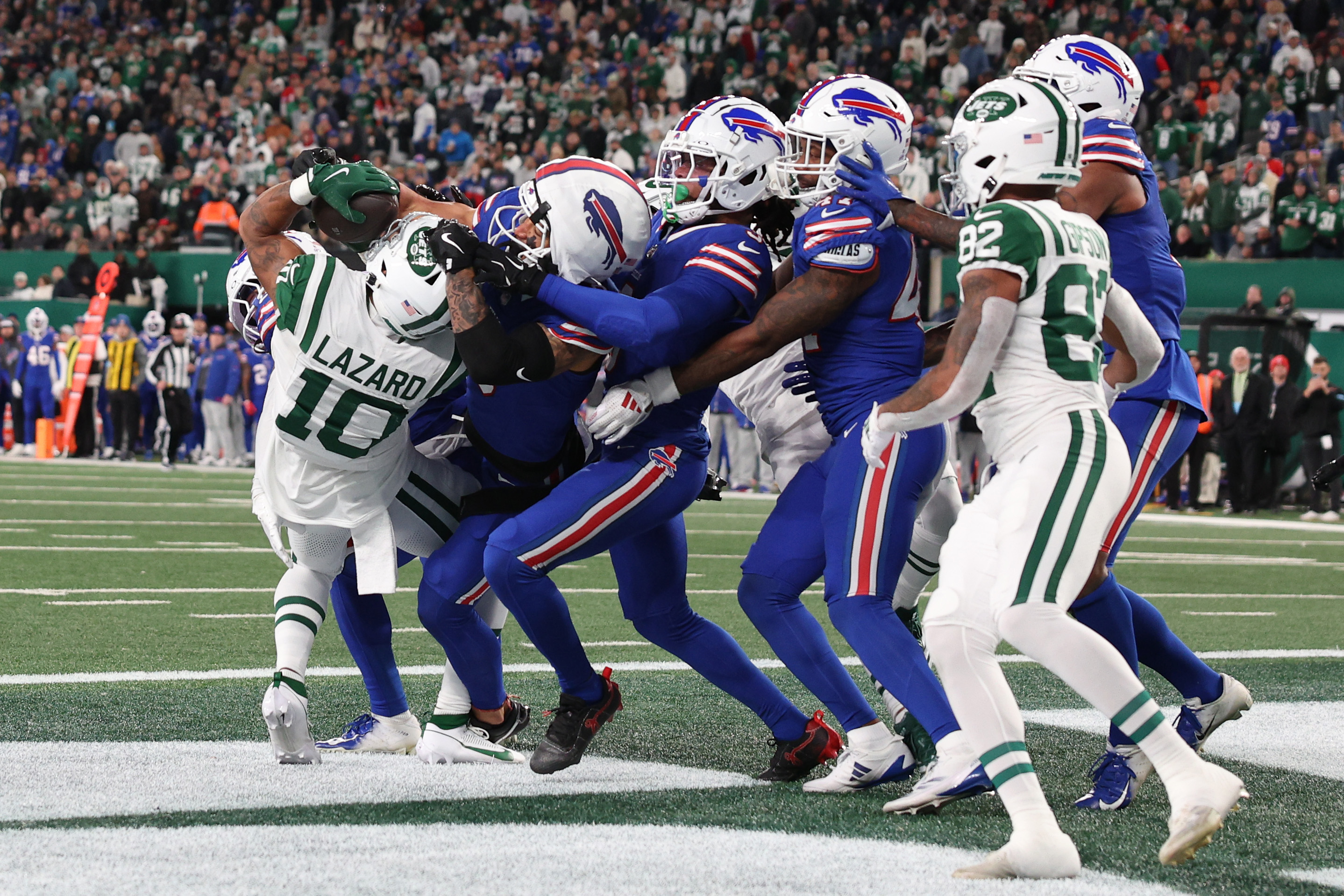 New York Jets score a touchdown against the Buffalo Bills at MetLife Stadium in East Rutherford, New Jersey, on October 14, 2024 | Source: Getty Images