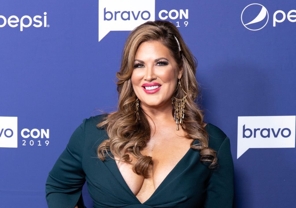 Emily Simpson attends opening night of the 2019 BravoCon at Hammerstein Ballroom on November 15, 2019 | Photo: Getty Images