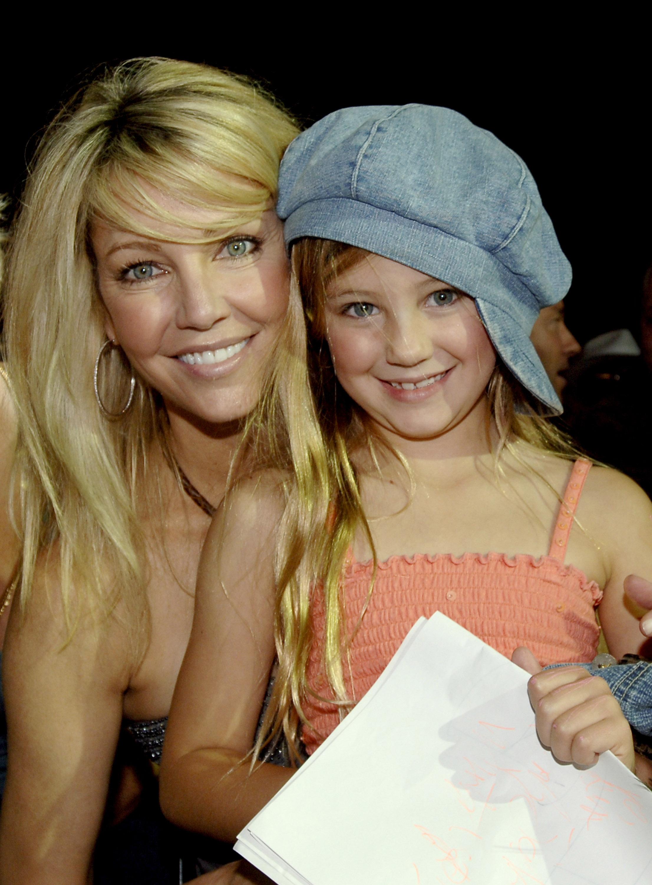 Heather Locklear and Ava Sambora during an "American Idol" Live Show on April 26, 2005. | Source: Getty Images
