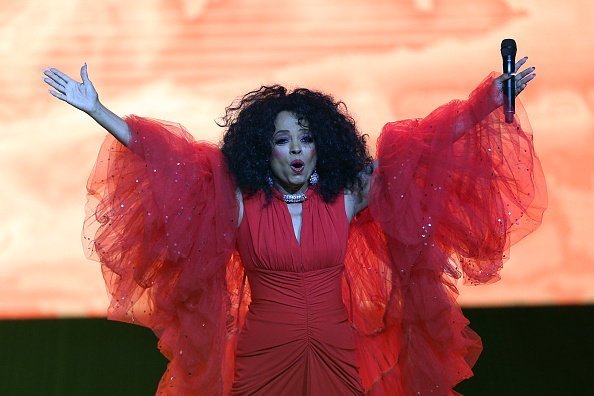  Diana Ross performs on stage during the 2019 World AIDS Day Concert "Keep the Promise" of AIDS Healthcare Foundation (AHF) on November 29, 2019 | Photo: Getty Images
