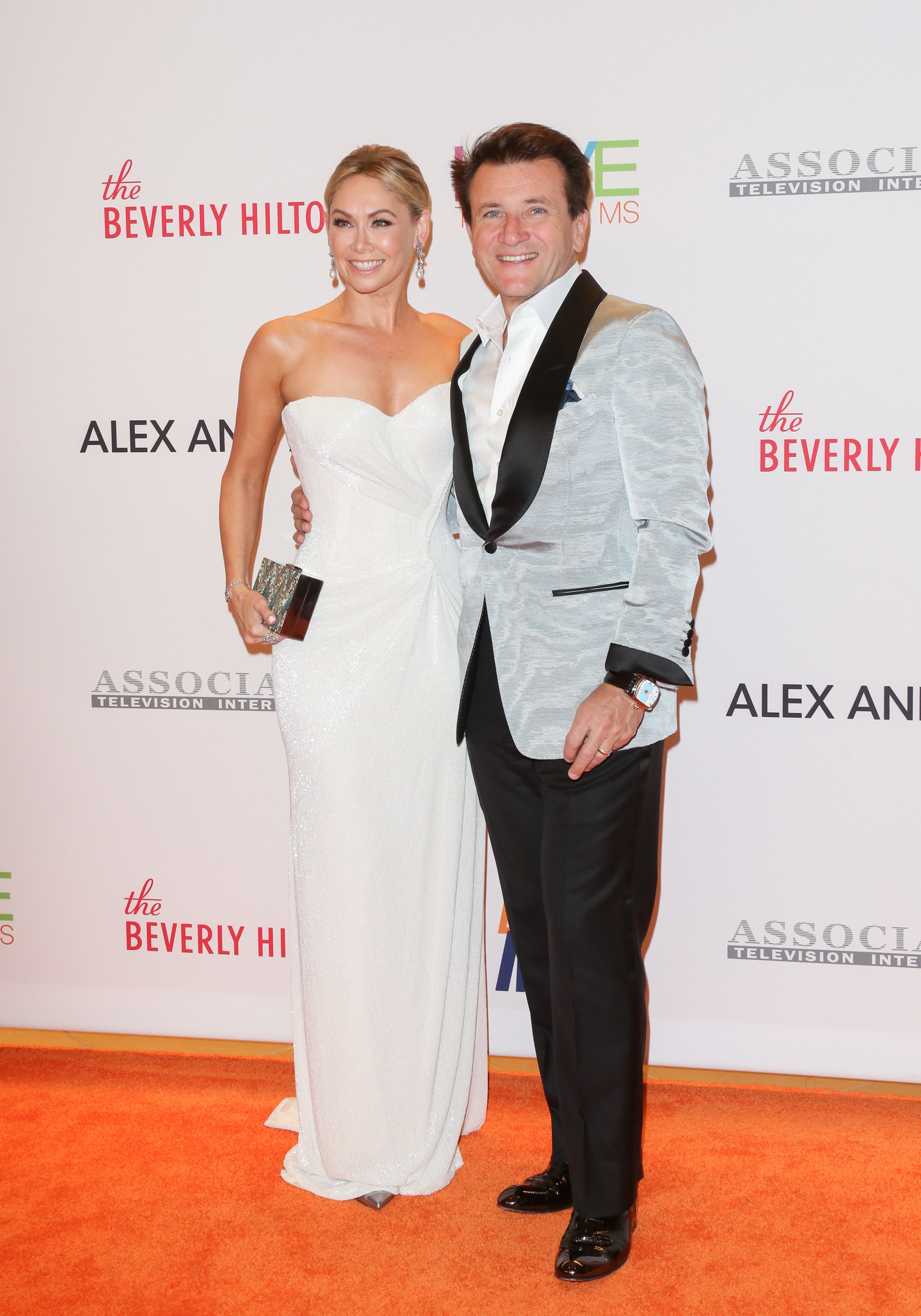 Kym Johnson and Robert Herjavec at the 24th annual Race To Erase MS Gala on May 5, 2017, in Beverly Hills, California | Source: Getty Images