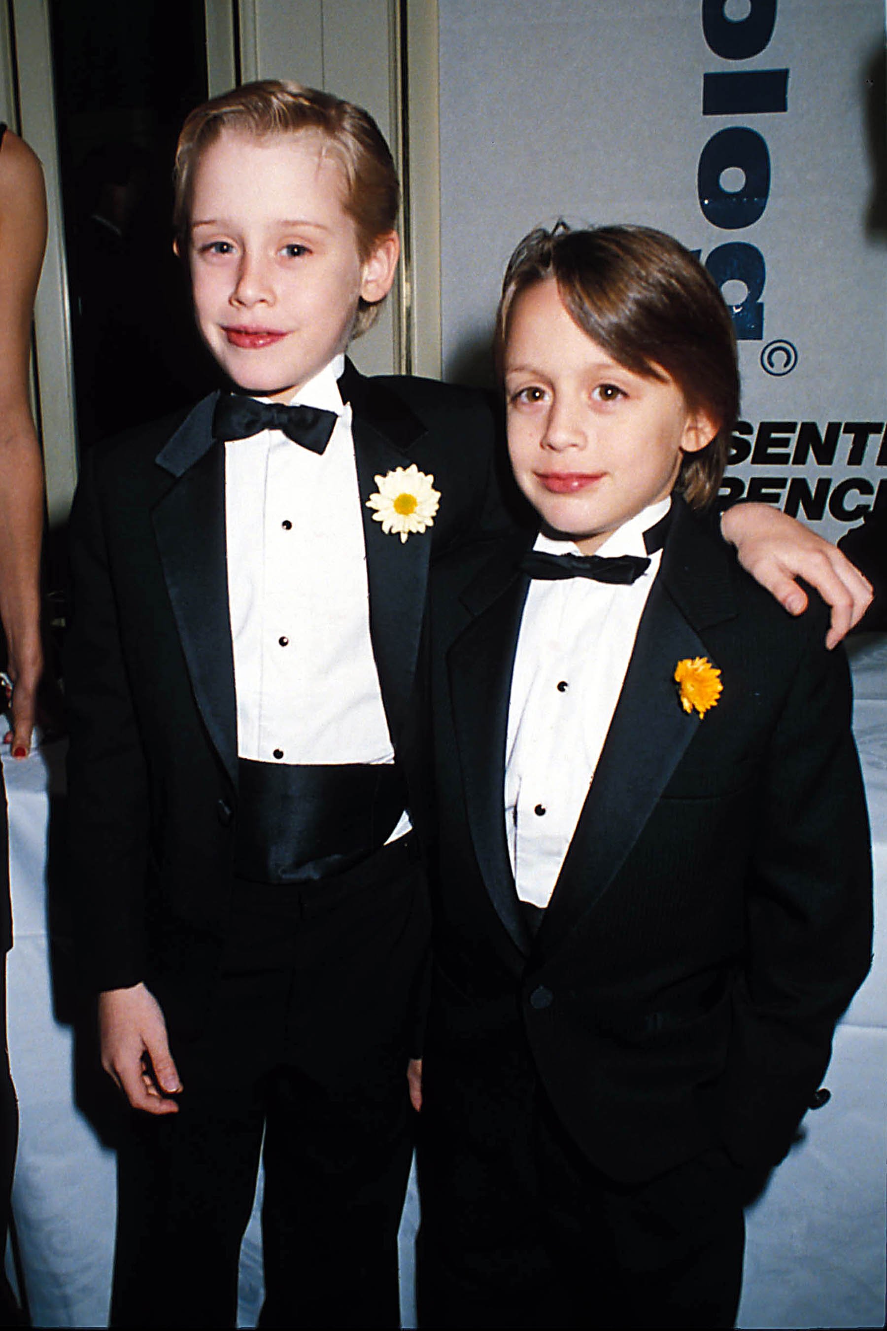 Macaulay Culkin, and his brother Kieran Culkin in 1991 | Source: Getty Images