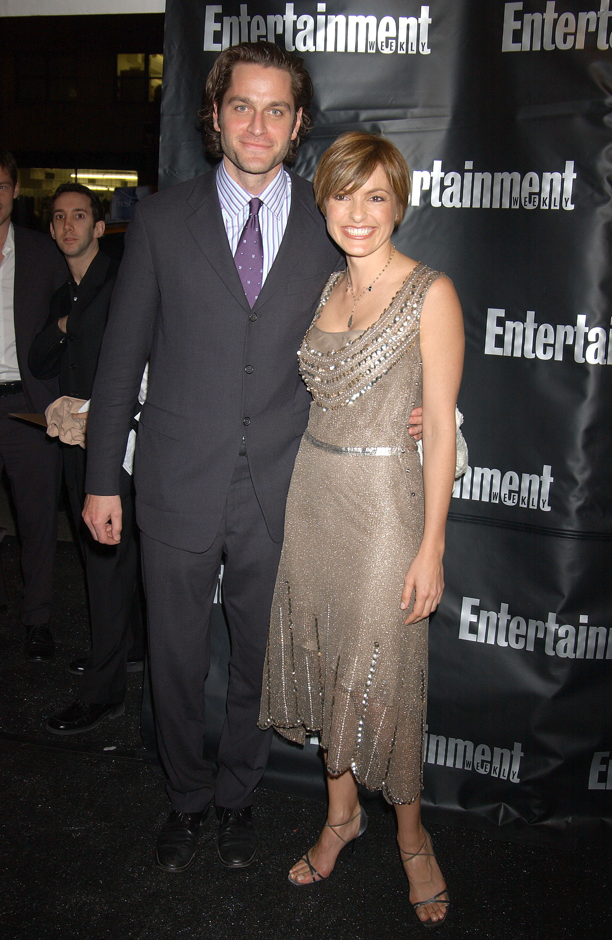 Mariska Hargitay y su marido Peter Herman durante la Entertainment Weekly Oscar Viewing Party en el restaurante Elaine's de Nueva York | Foto: Getty Images