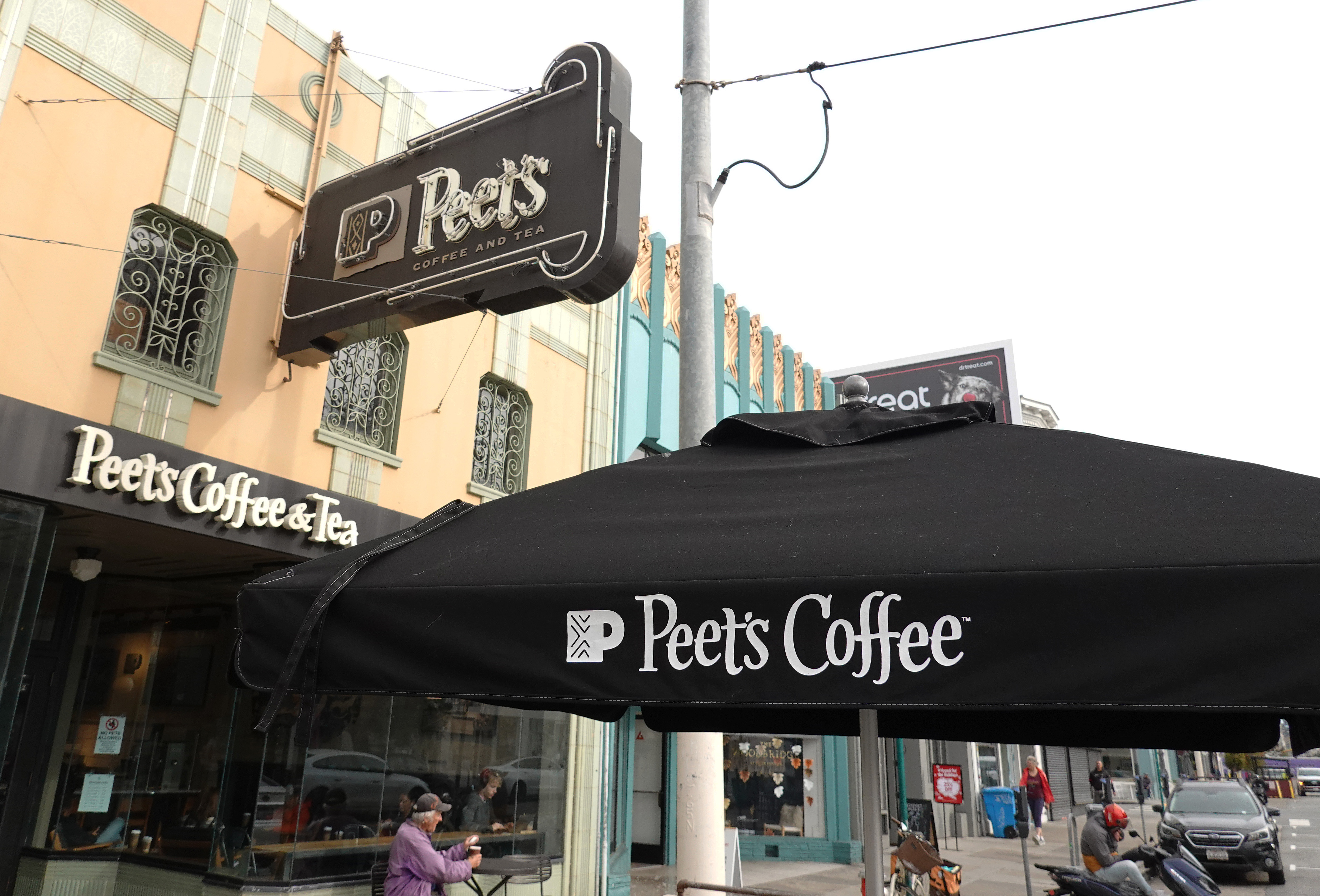 A Peet's Coffee store in San Francisco | Source:
