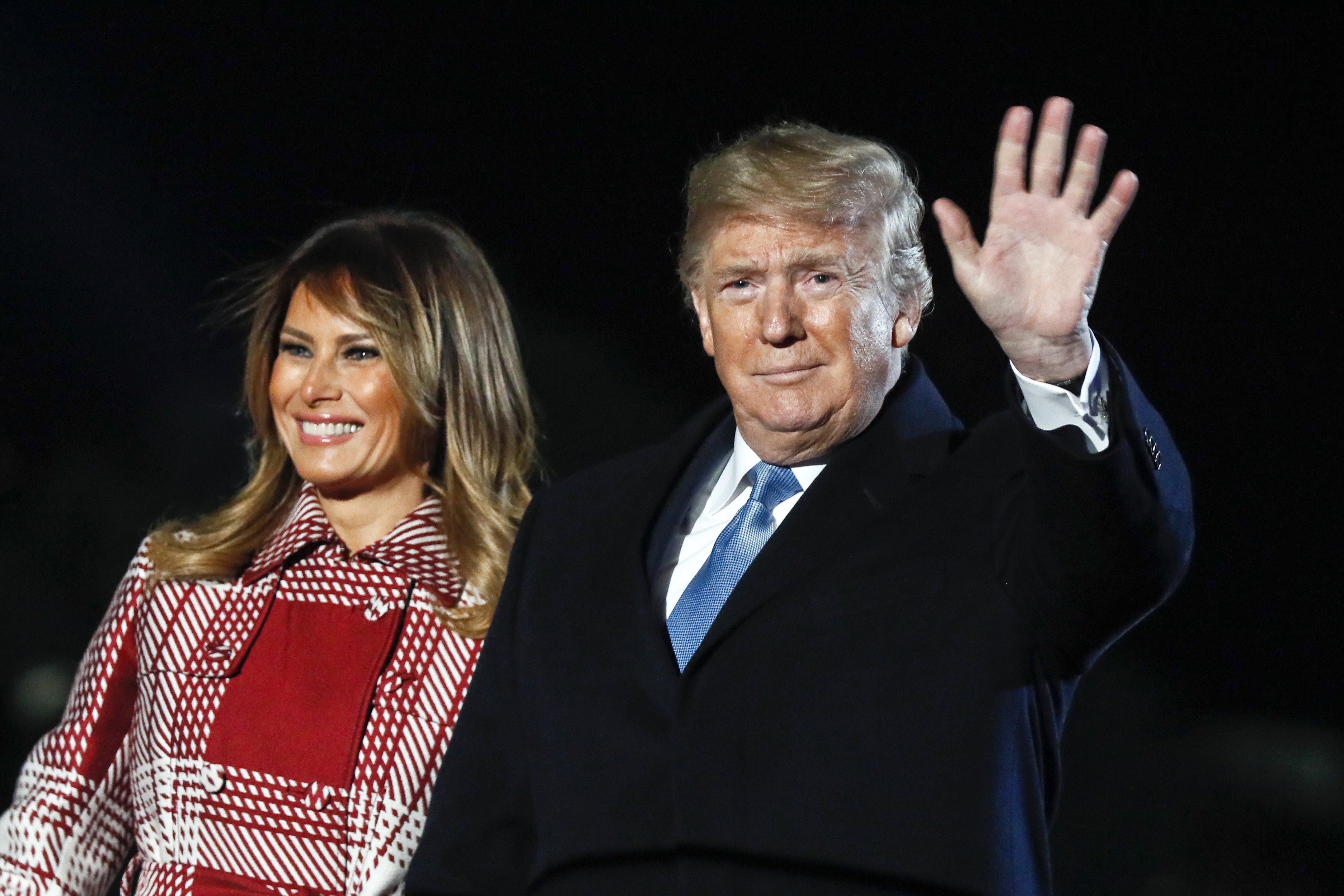  First lady Melania Trump and U.S. President Donald Trump attend the 97th Annual National Christmas Tree Lighting Ceremony in President's Park on December 05, 2019|Photo:Getty Images