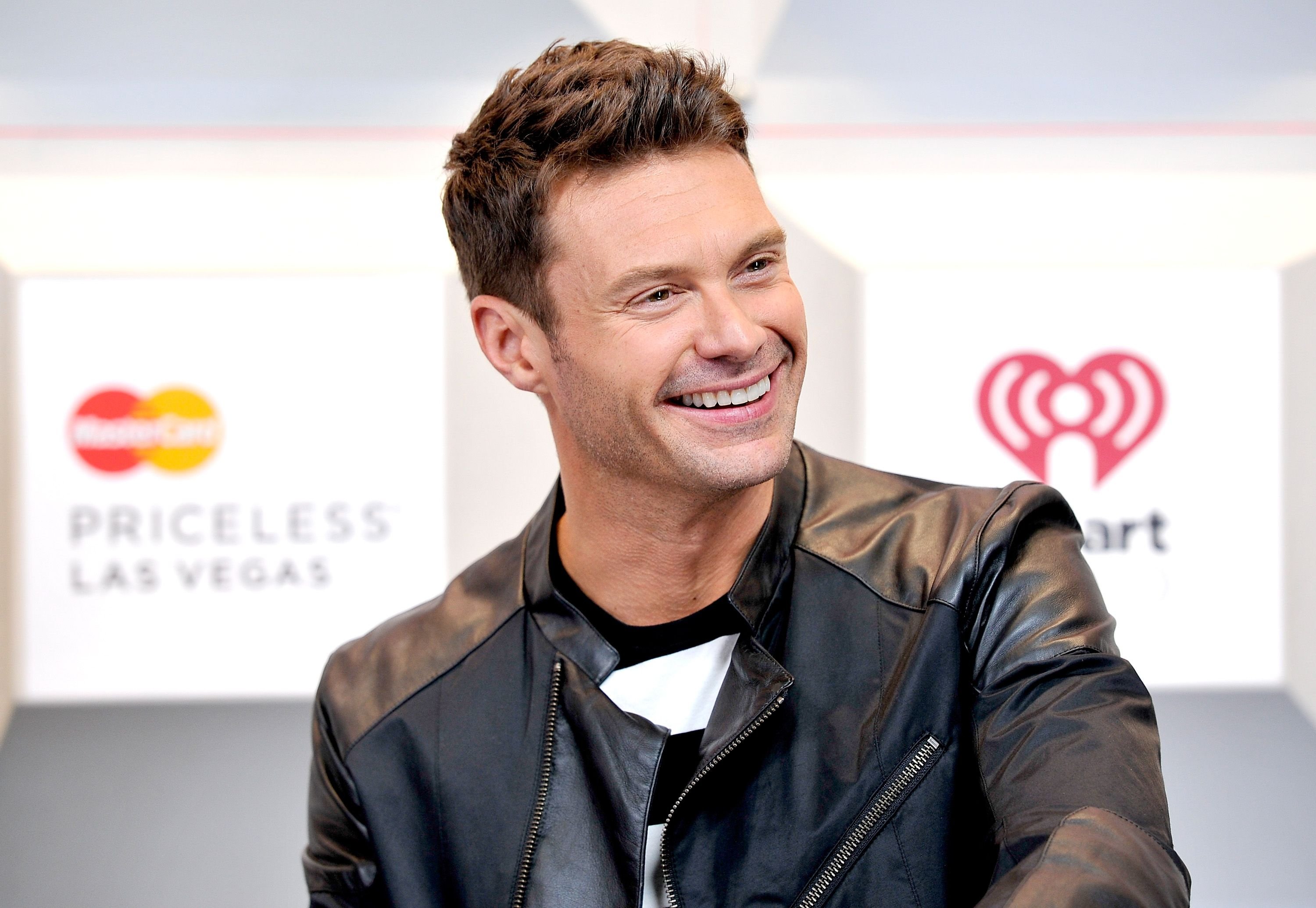 Host Ryan Seacrest at the 2014 iHeartRadio Music Festival at the MGM Grand Garden Arena on September 19, 2014 | Photo: Getty Images