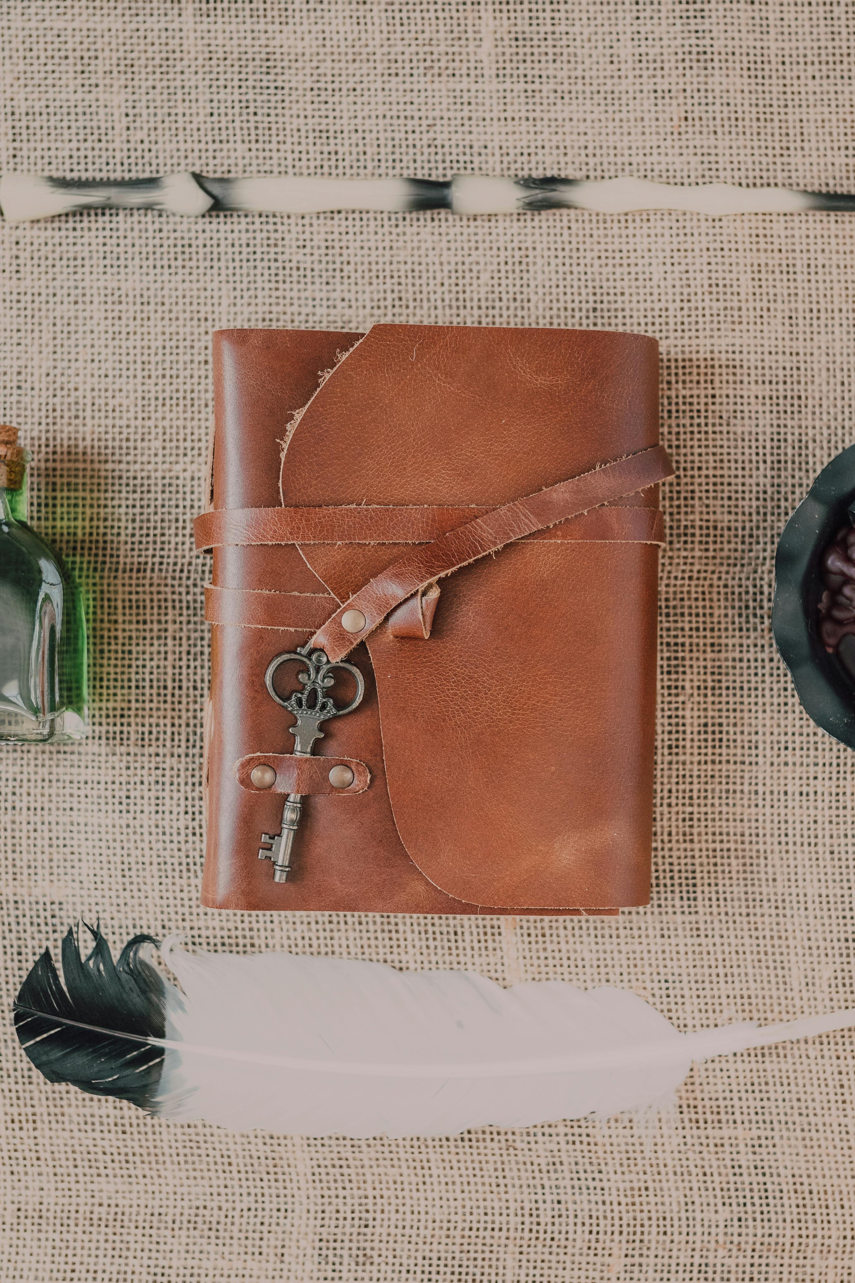 A leather diary | Source: Pexels