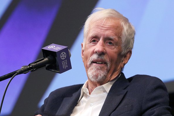 Le réalisateur Michael Apted au Walter Reade Theater le 5 octobre 2019 à New York. | Photo : Getty Images