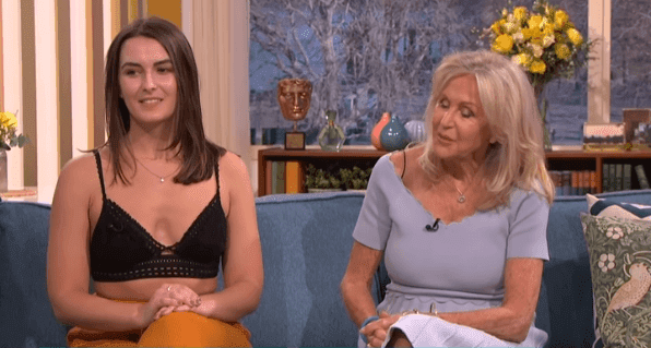 Emily O' Connor. | Imagen tomada de: YouTube/This Morning Emily O' Connor. | Imagen tomada de: YouTube/This Morning
