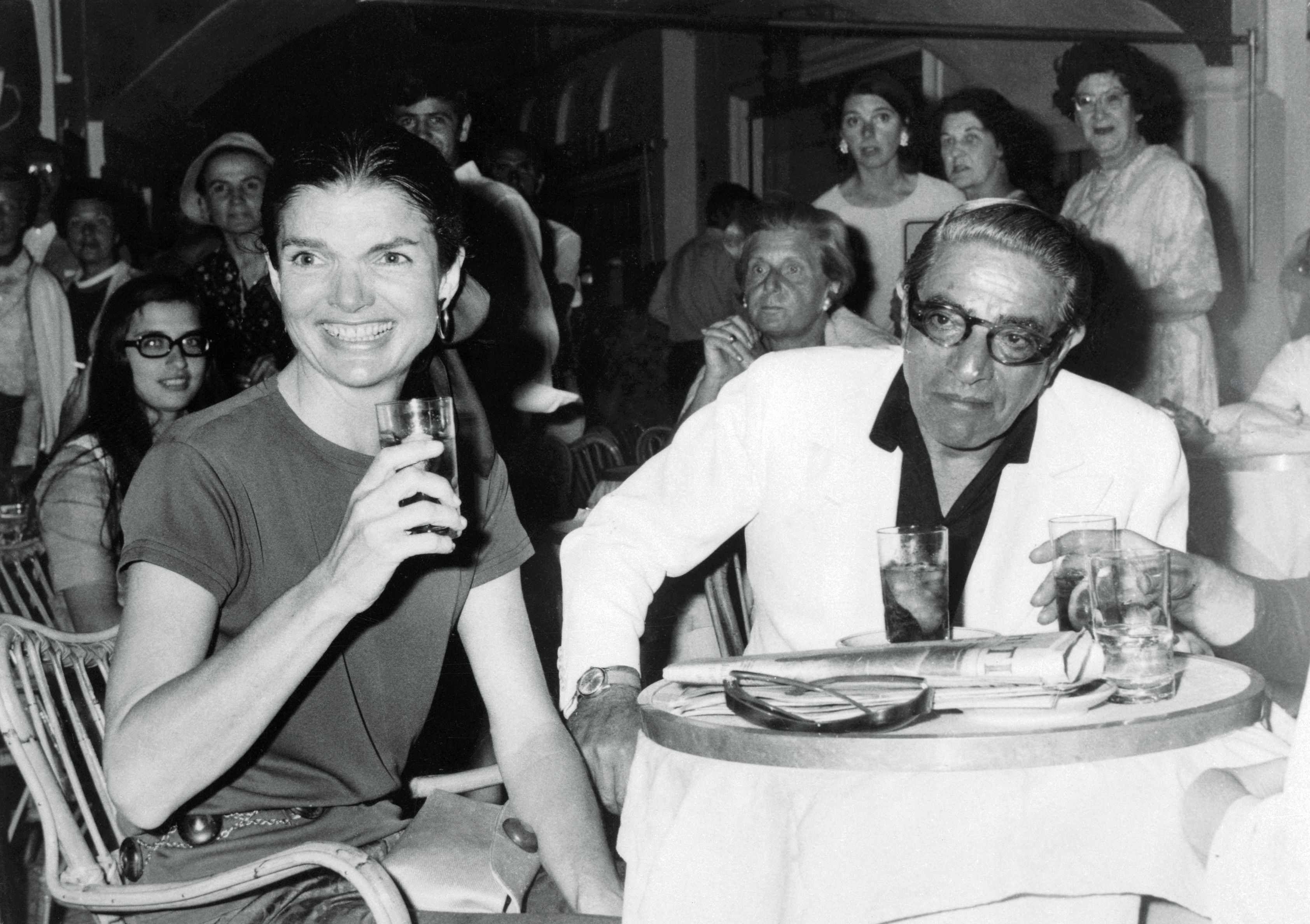 Jackie y Aristóteles Onassis en la década de los 60. │Foto: Getty Images