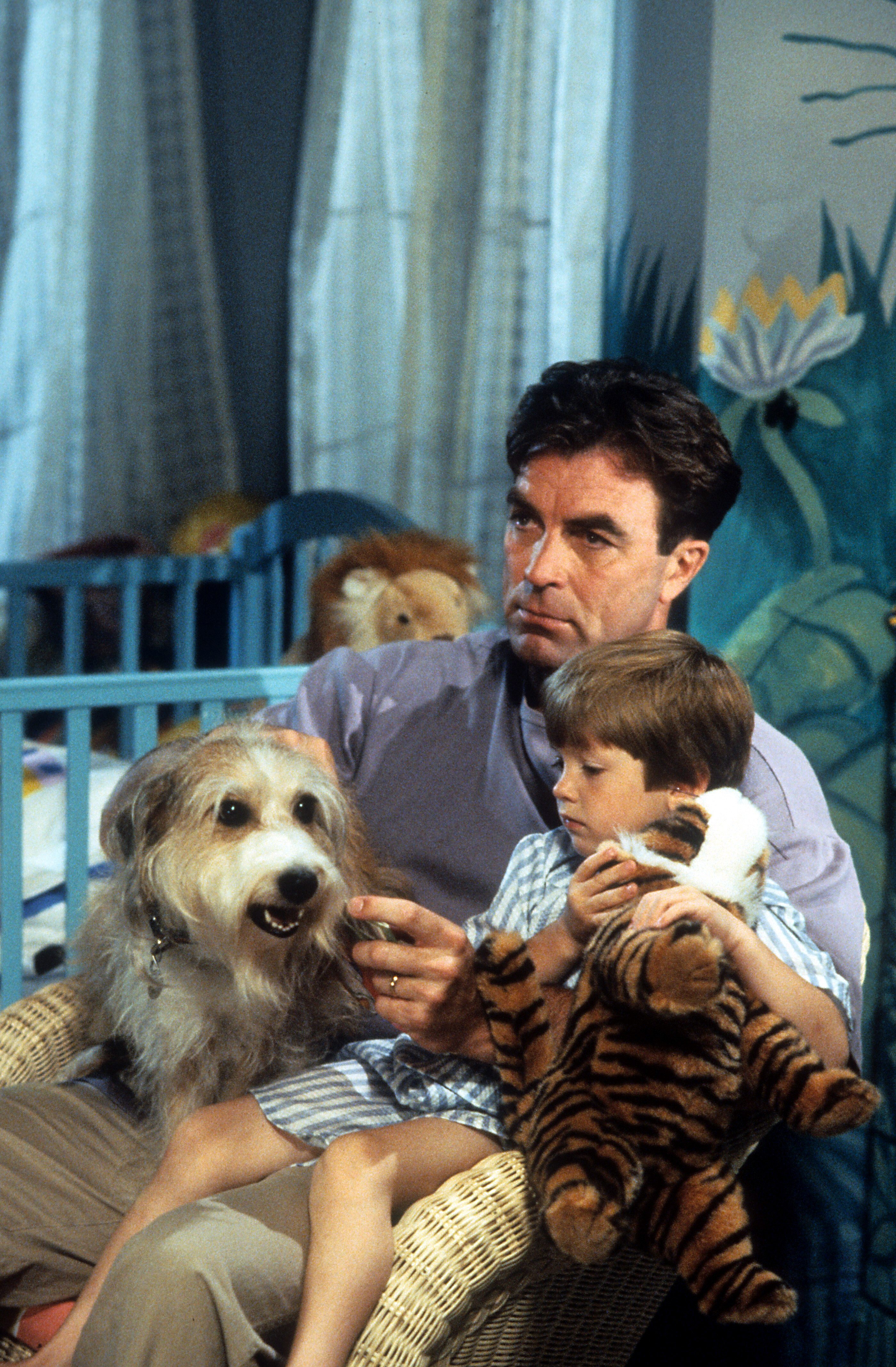 Tom Selleck holds a boy from the 1992 film "Folks." | Source: Getty Images