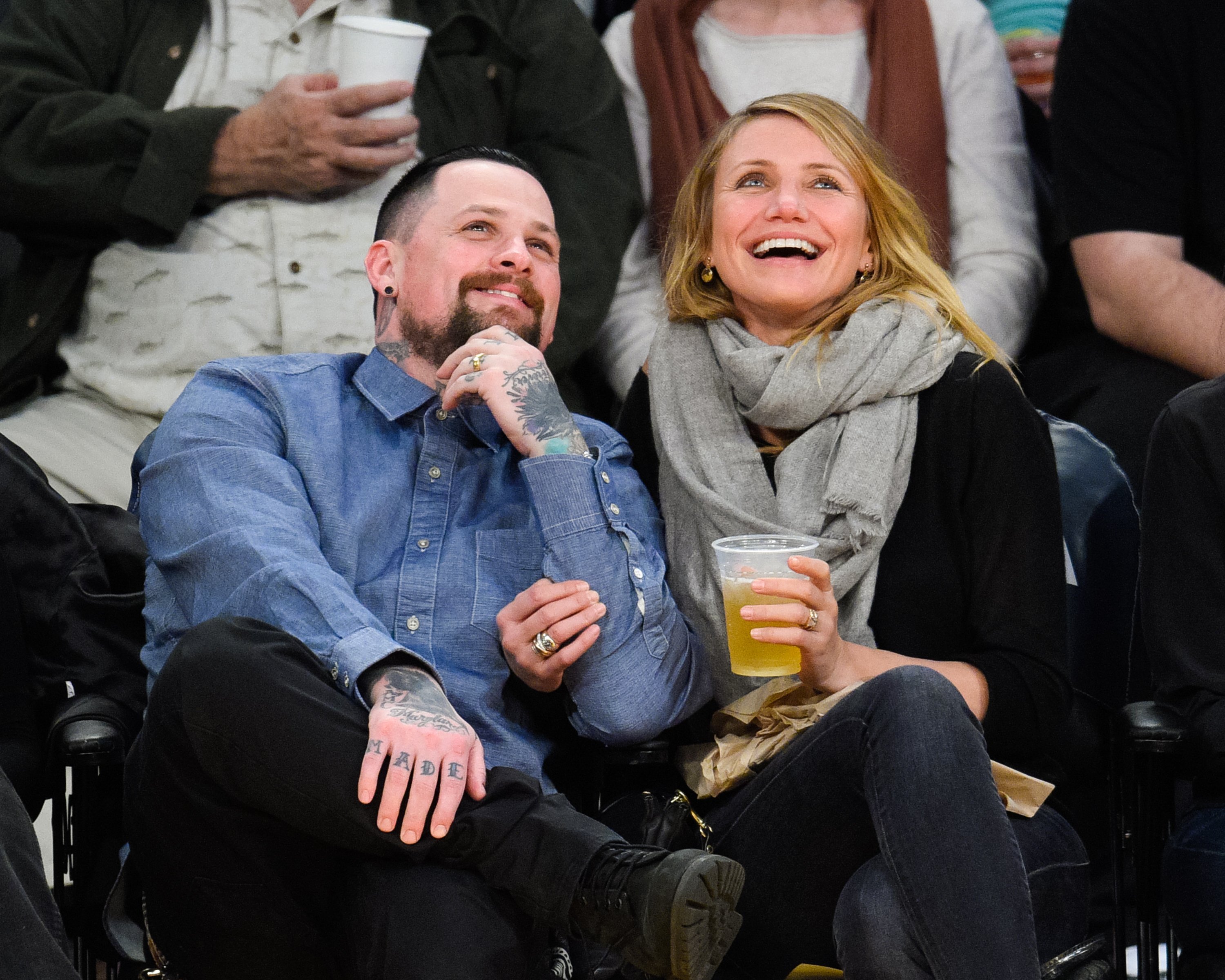 Benji Madden and Cameron Diaz attend a basketball game between the Washington Wizards and the Los Angeles Lakers at Staples Center on January 27, 2015, in Los Angeles, California. | Source: Getty Images.