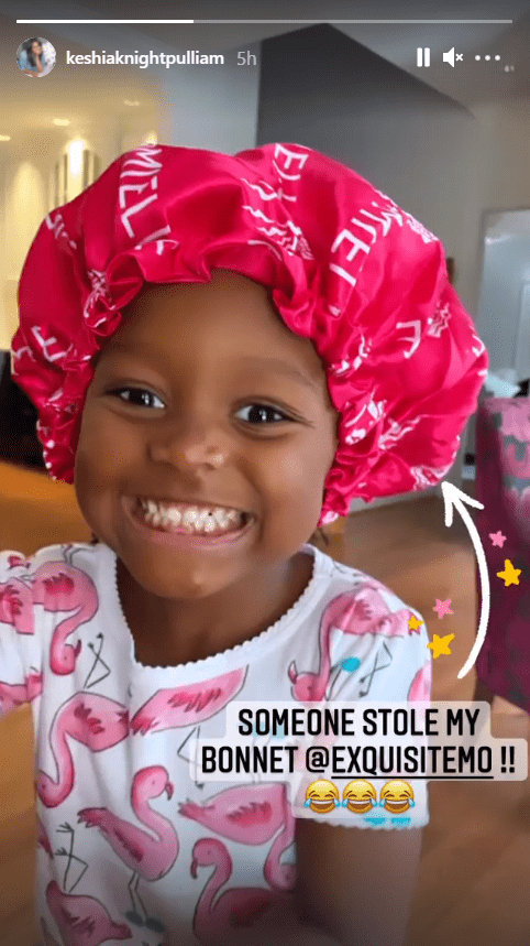 Keshia K. Pulliam's daughter smiling in mom's bonnet | Photo: Instagram/keshiaknightpulliam
