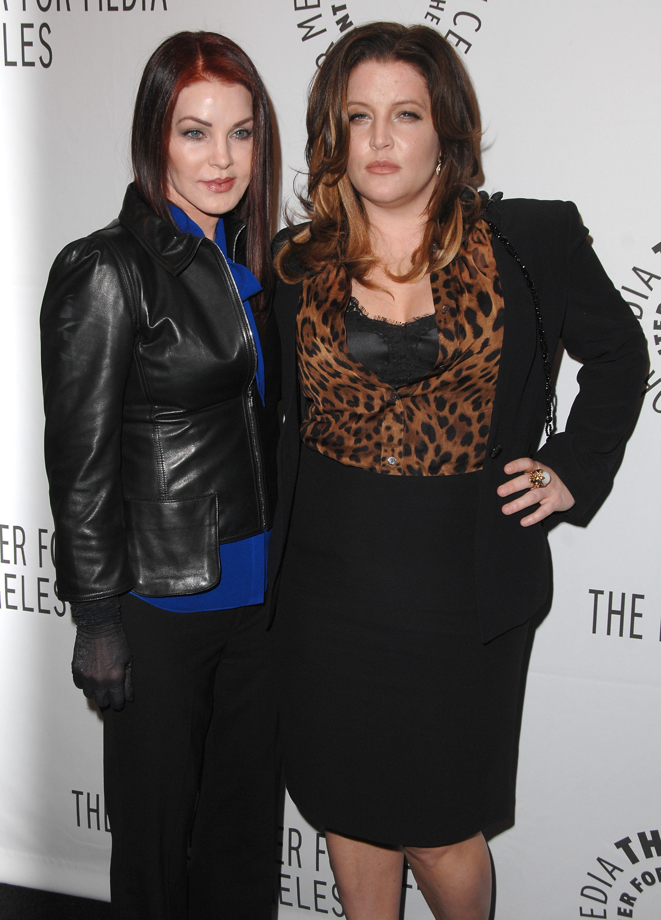 Priscilla and Lisa Marie Presley at the "Elvis '68 Comeback Special" premiere in Hollywood on March 14, 2008 | Source: Getty Images