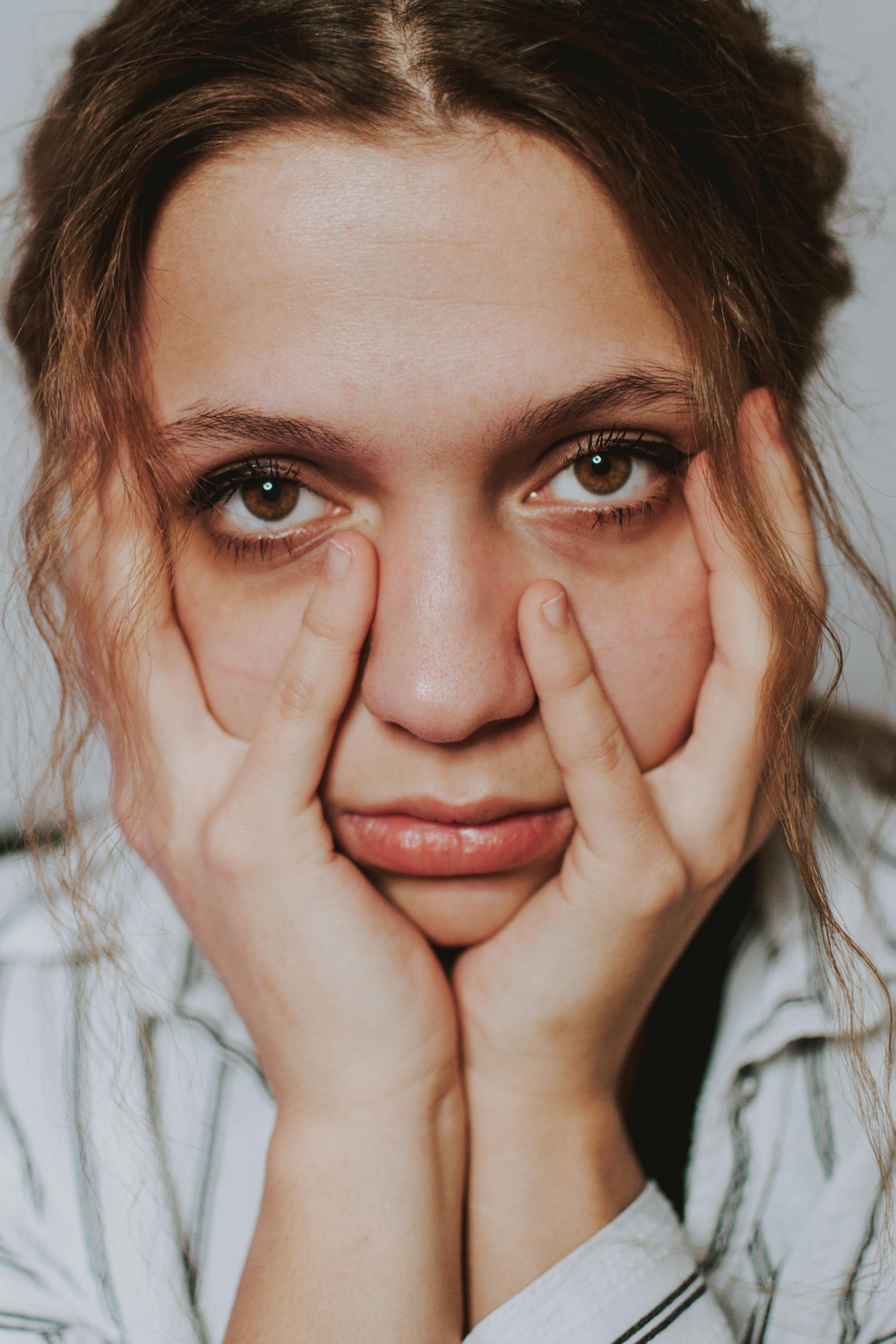 A stressed out woman | Source: Pexels