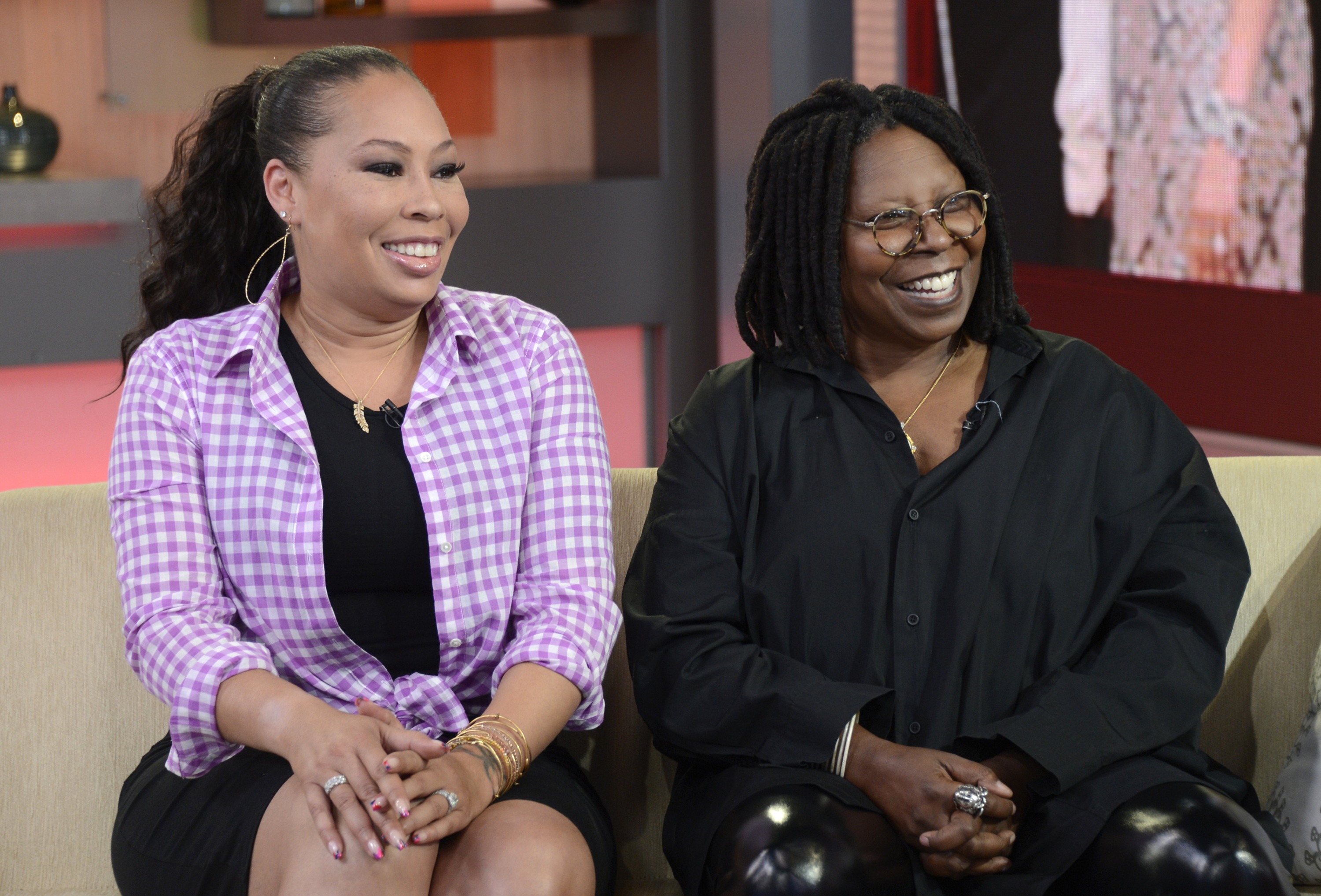 Alex Martin Dean and Whoopi Goldberg on "Good Morning America" on October 14, 2015. | Source: Getty Images