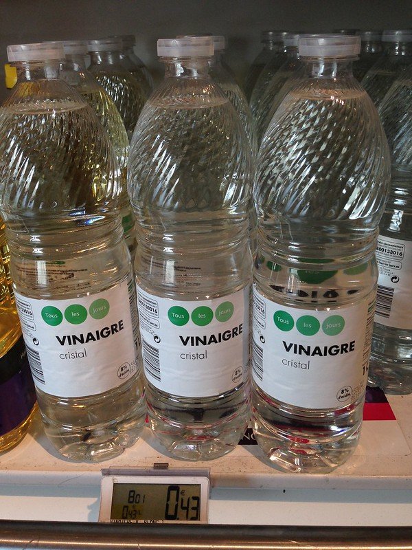 Du vinaigre blanc. | Photo : Flickr Du vinaigre blanc. | Photo : Flickr