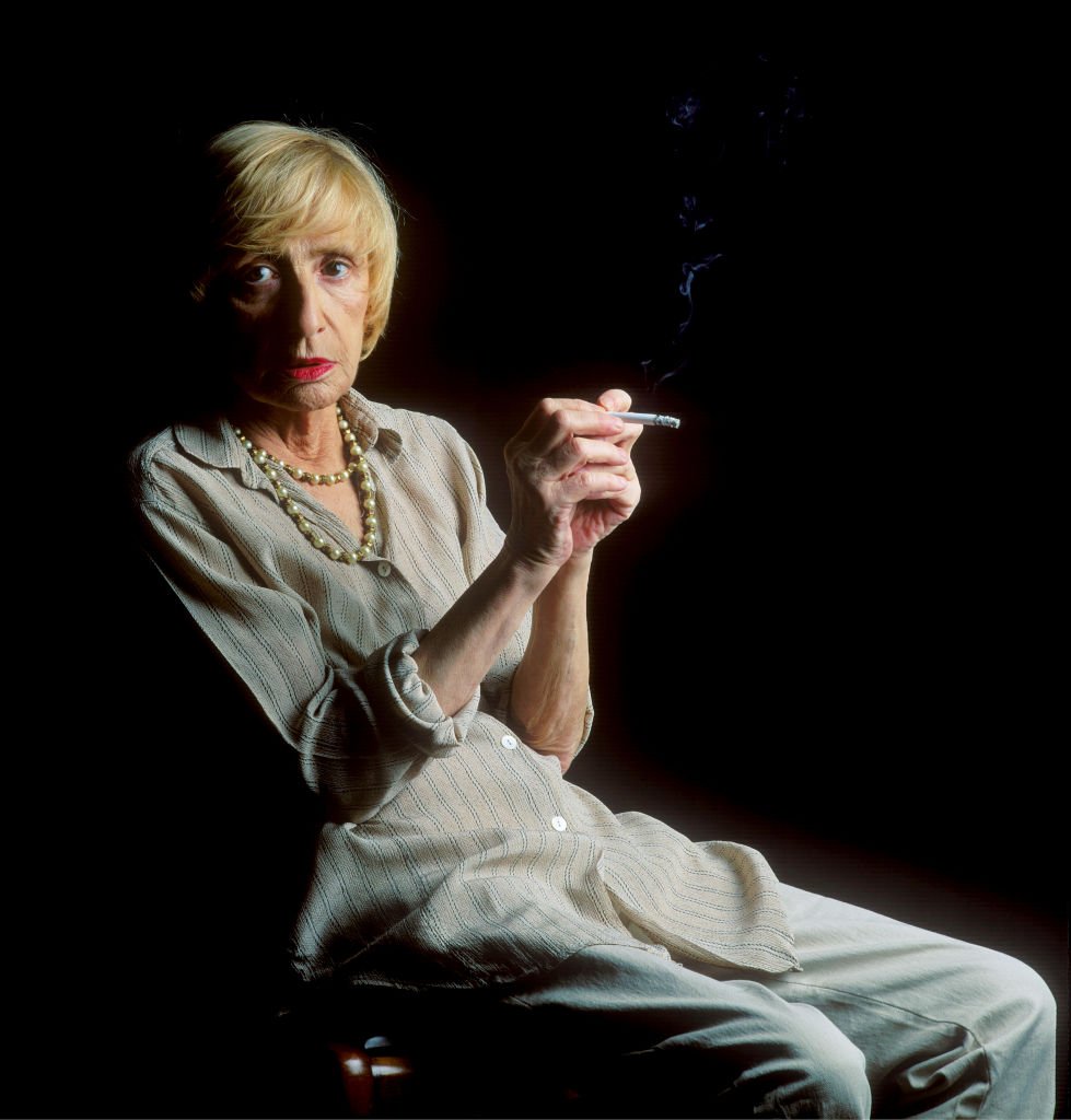 Françoise Sagan avec une cigarette | Source : Getty Images