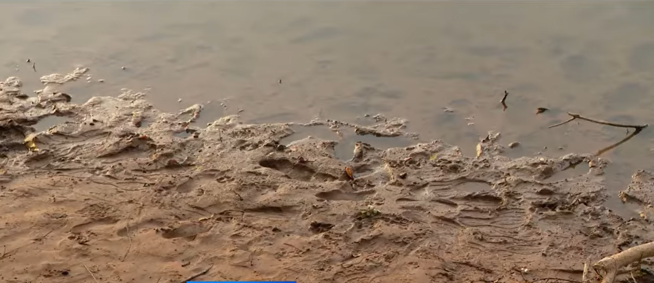 A view of the Brazos River in Johnson County, where the two boys drowned, from a video dated October 8, 2025 | Source: YouTube/@CBSDFW